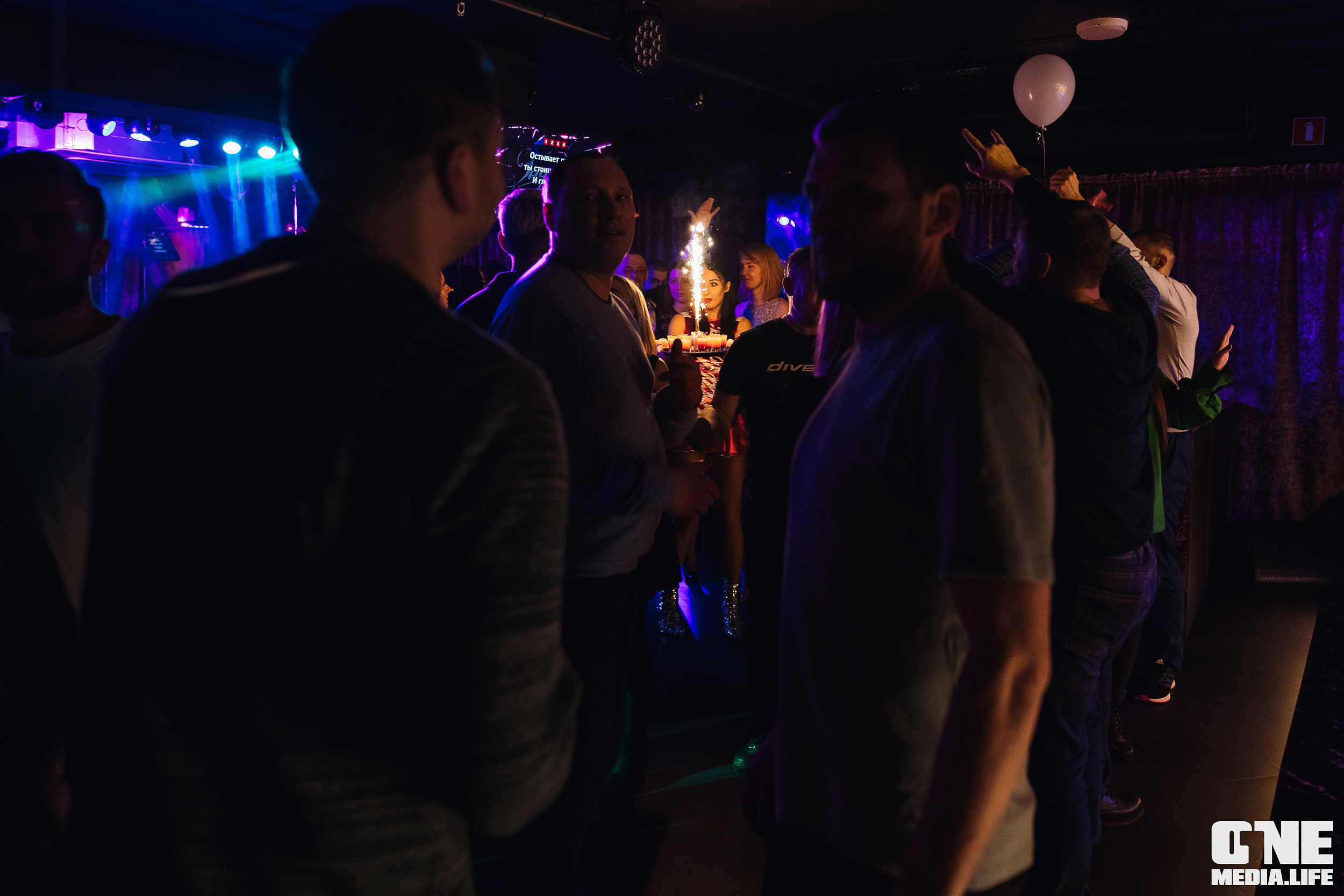 Фоторепортаж из караоке-клуба Эйфория. One Media Life: фоторепортажи, фотоотчеты с мероприятий и заведений