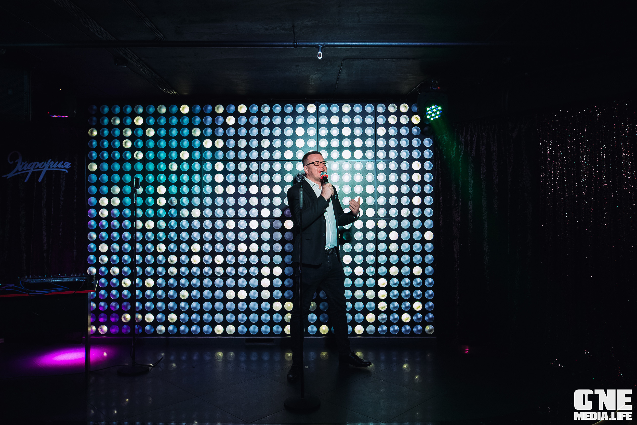 Фоторепортаж из караоке-клуба Эйфория. One Media Life: фоторепортажи, фотоотчеты с мероприятий и заведений