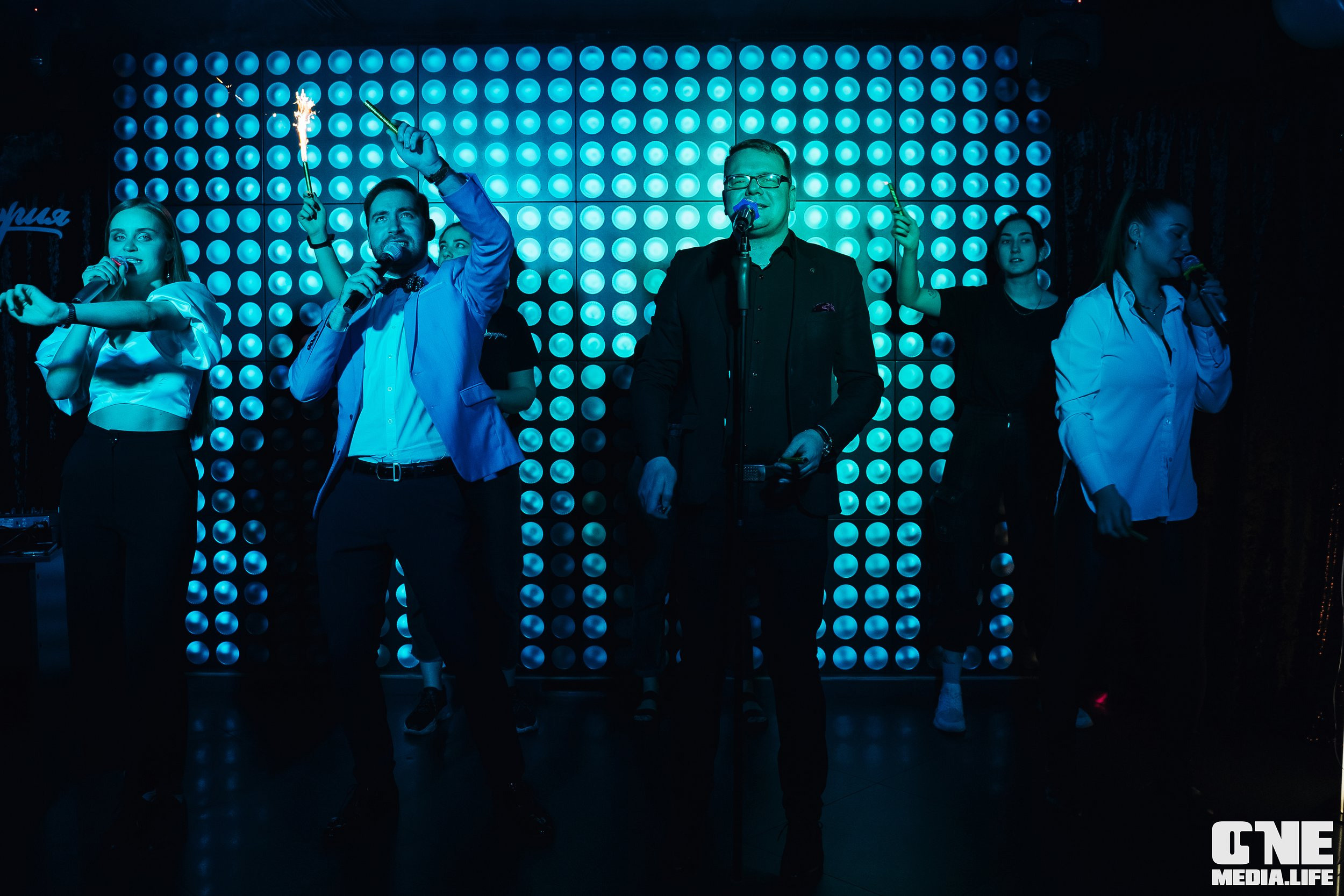 Фоторепортаж из караоке-клуба Эйфория. One Media Life: фоторепортажи, фотоотчеты с мероприятий и заведений