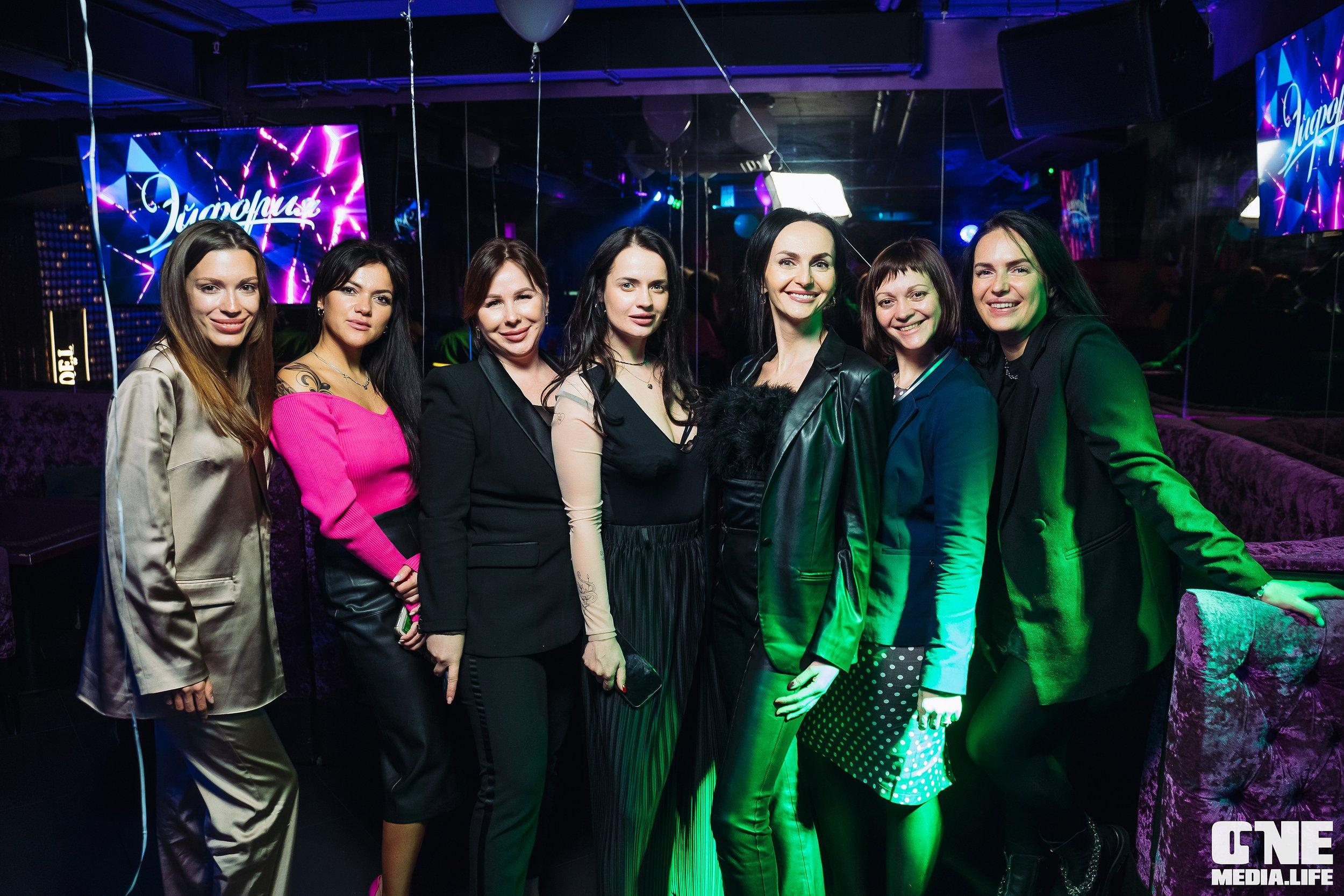 Фоторепортаж из караоке-клуба Эйфория. One Media Life: фоторепортажи, фотоотчеты с мероприятий и заведений