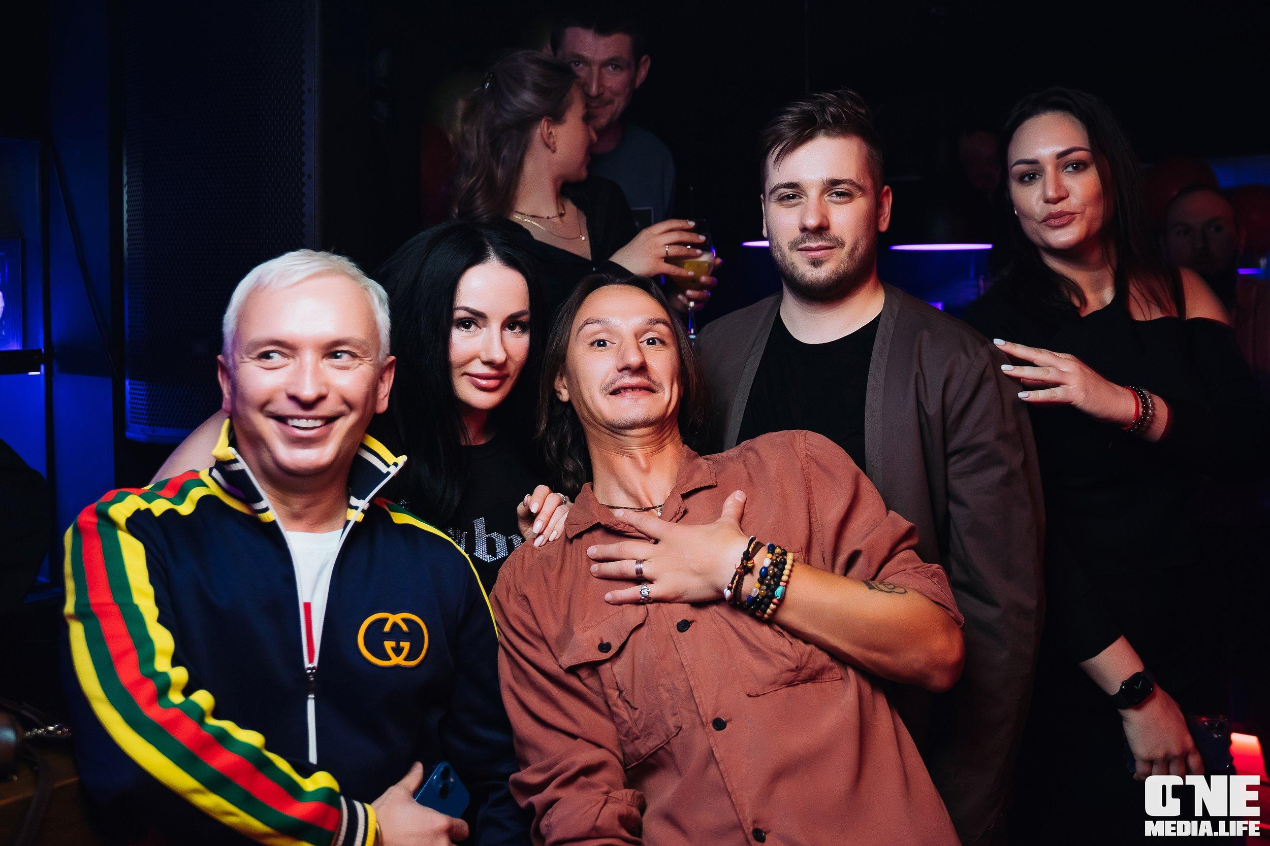 Фоторепортаж из Secret bar. One Media Life: фоторепортажи, фотоотчеты с мероприятий и заведений