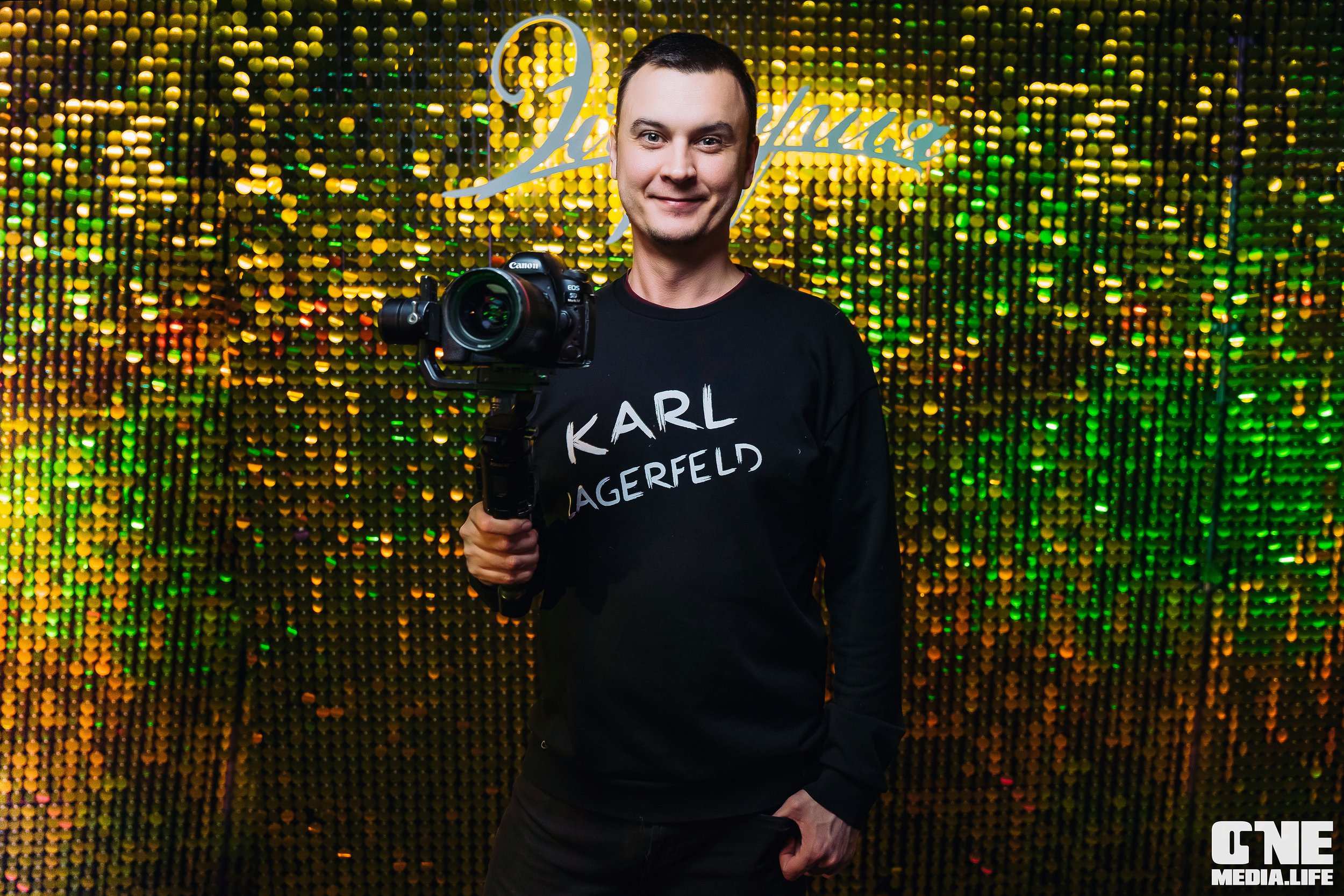 Фоторепортаж из караоке-клуба Эйфория. One Media Life: фоторепортажи, фотоотчеты с мероприятий и заведений