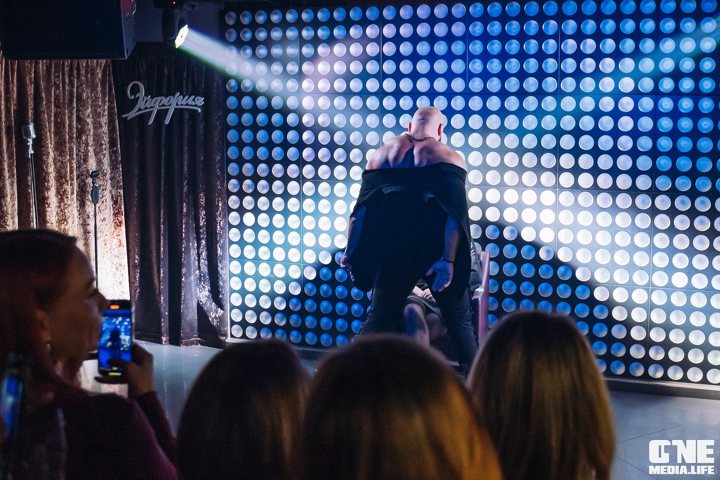 Фоторепортаж из караоке-клуба Эйфория. One Media Life: фоторепортажи, фотоотчеты с мероприятий и заведений