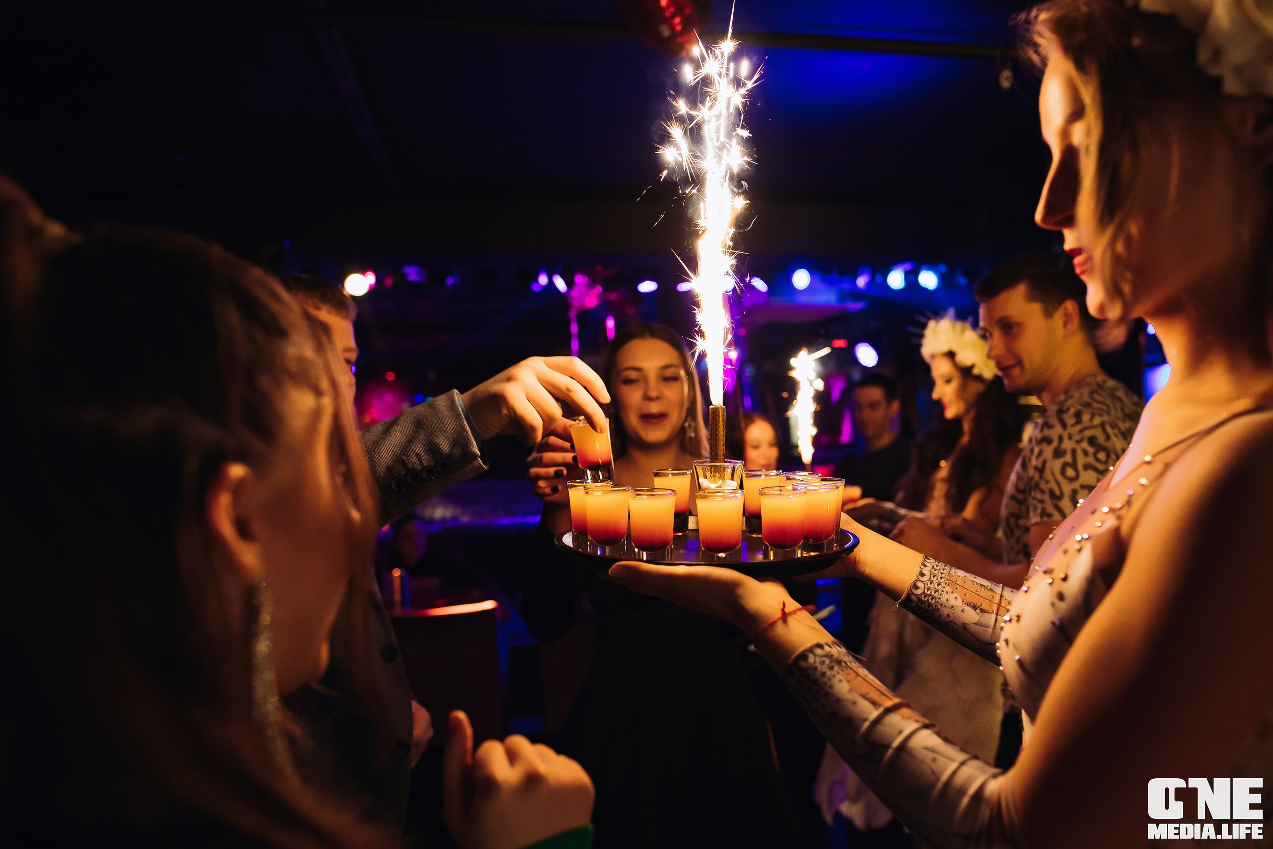 Фоторепортаж из караоке-клубе Эйфория. One Media Life: фоторепортажи, фотоотчеты с мероприятий и заведений