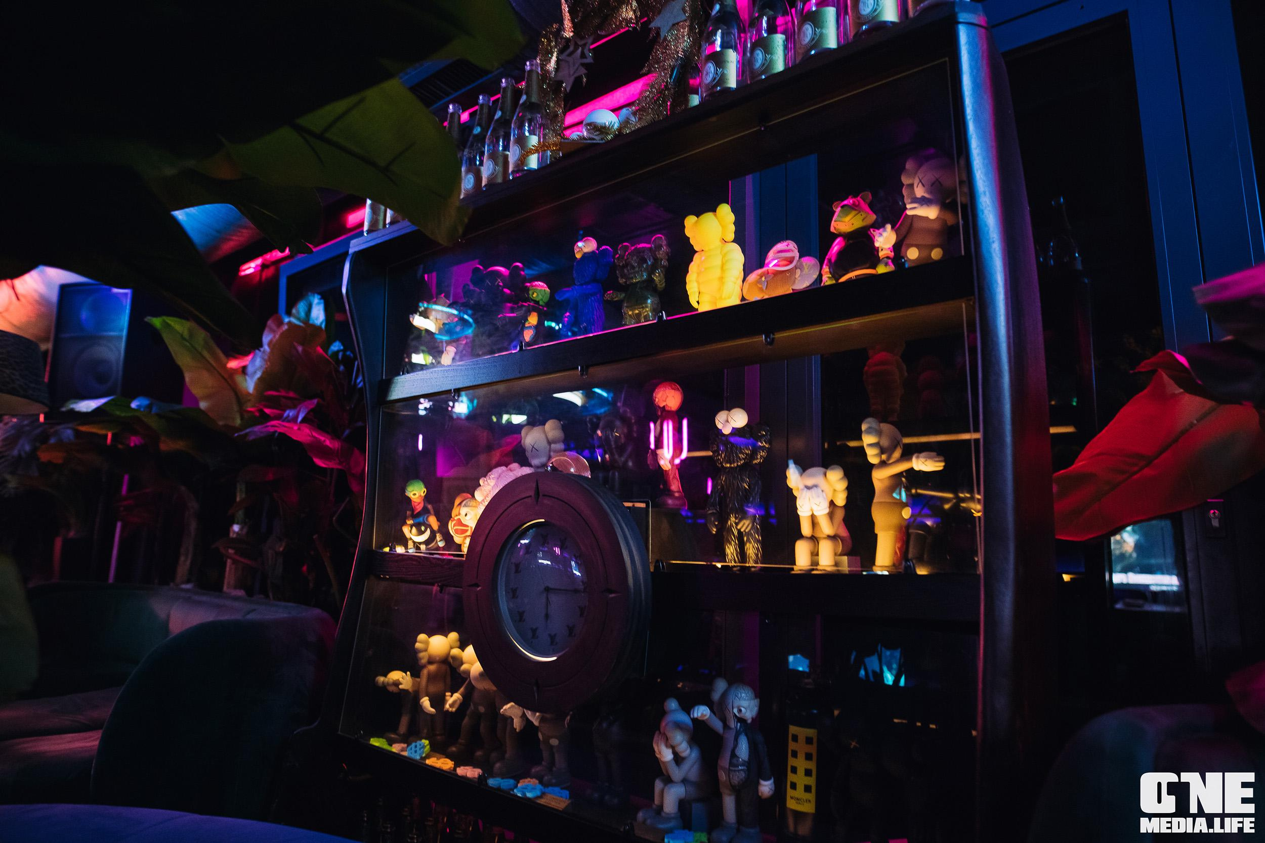 Фоторепортаж из DoubleU. One Media Life: фоторепортажи, фотоотчеты с мероприятий и заведений