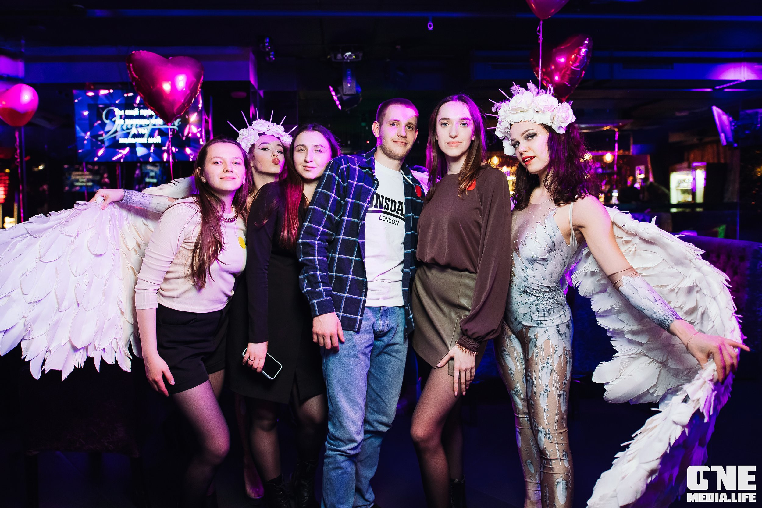 Фоторепортаж из караоке-клуба Эйфория. One Media Life: фоторепортажи, фотоотчеты с мероприятий и заведений