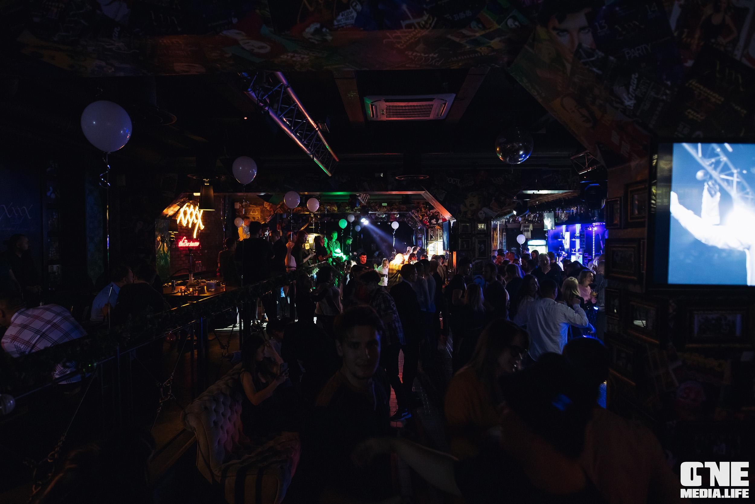 Фоторепортаж из экстрим бара XxxX. One Media Life: фоторепортажи, фотоотчеты с мероприятий и заведений