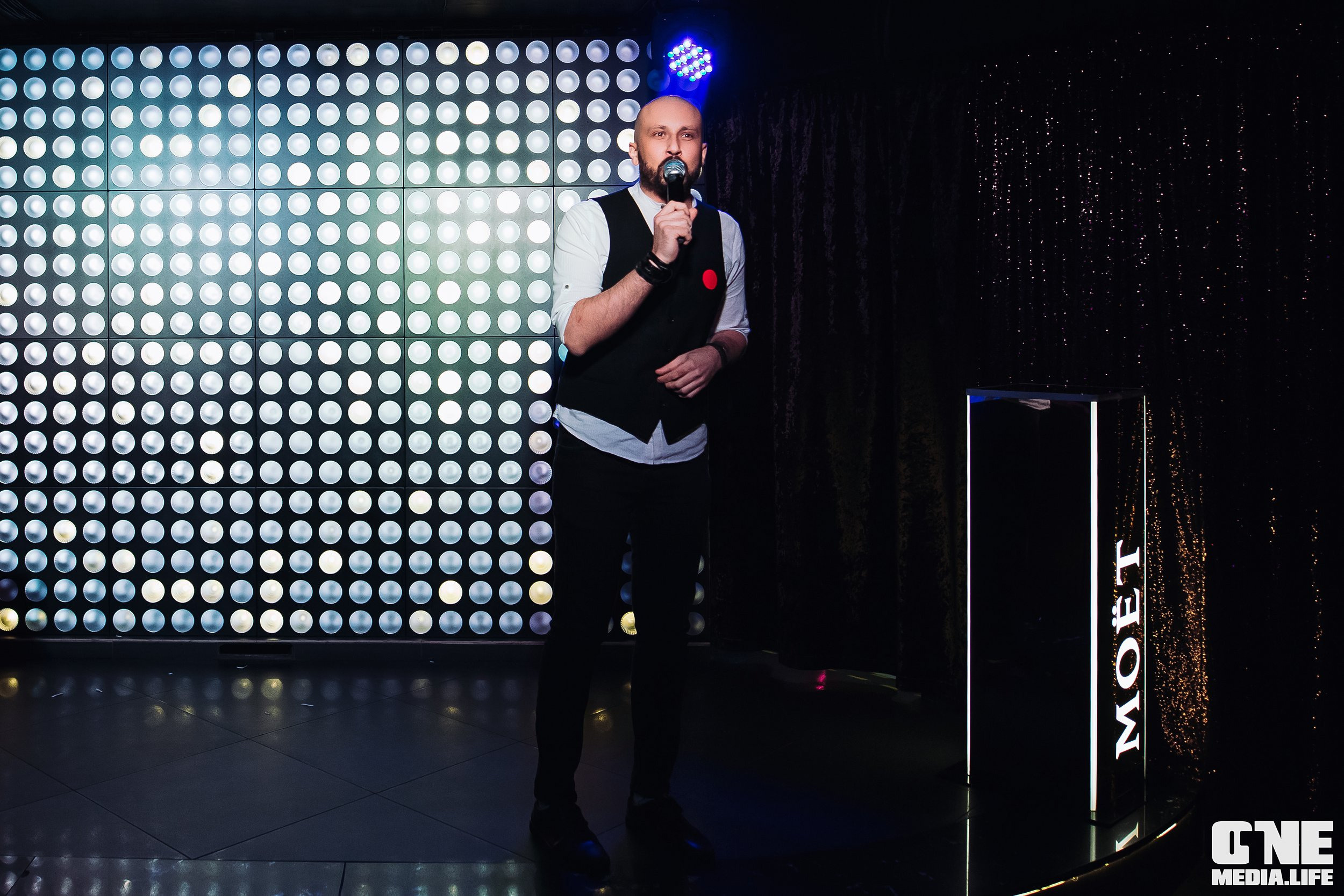 Фоторепортаж из караоке-клубе Эйфория. One Media Life: фоторепортажи, фотоотчеты с мероприятий и заведений