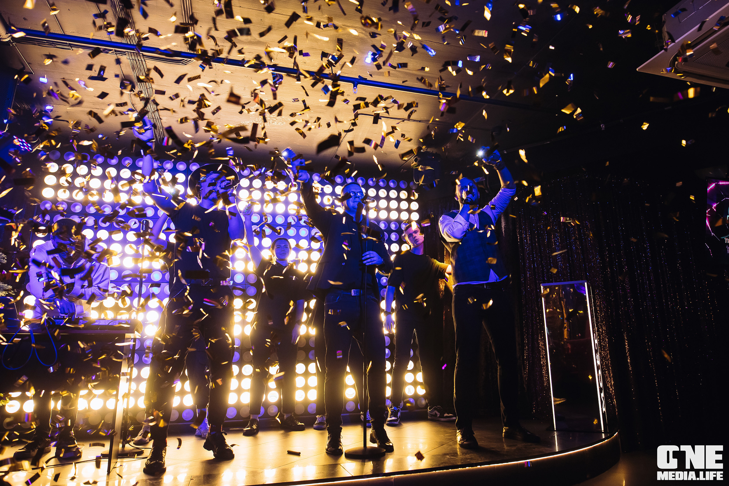Фоторепортаж из караоке-клуба Эйфория. One Media Life: фоторепортажи, фотоотчеты с мероприятий и заведений