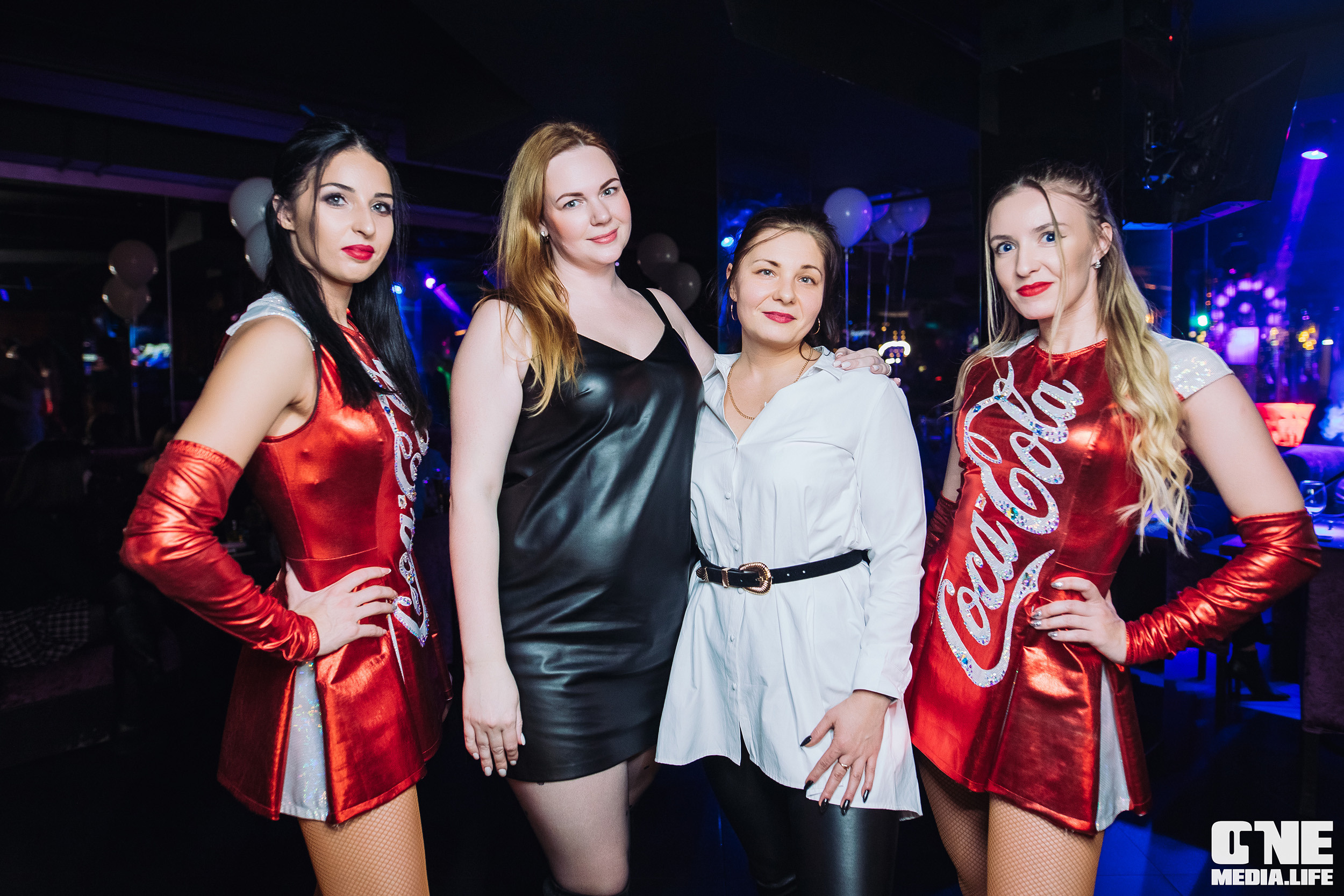 Фоторепортаж из караоке-клуба Эйфория. One Media Life: фоторепортажи, фотоотчеты с мероприятий и заведений