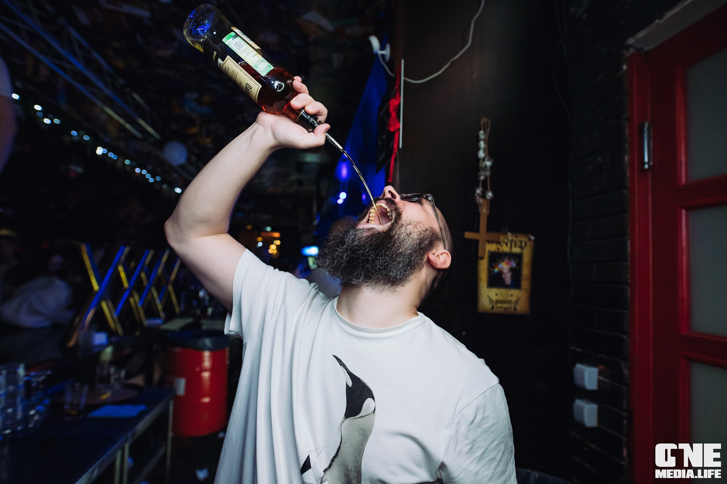 Фоторепортаж из экстрим бара XxxX. One Media Life: фоторепортажи, фотоотчеты с мероприятий и заведений
