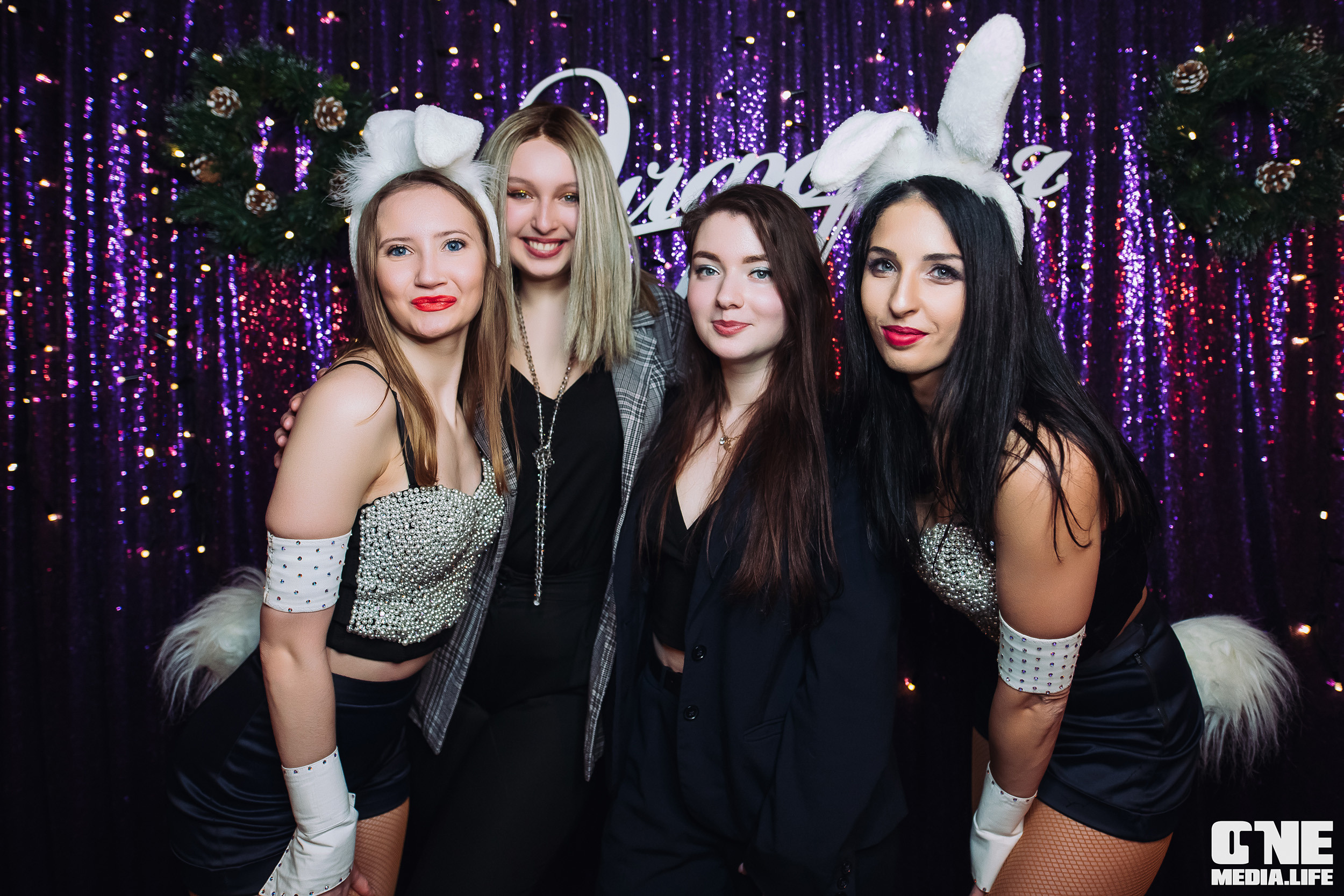 Фоторепортаж из караоке-клуба Эйфория. One Media Life: фоторепортажи, фотоотчеты с мероприятий и заведений