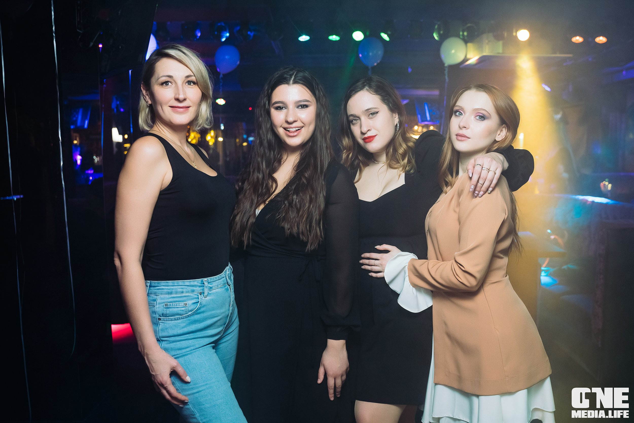 Фоторепортаж из караоке-клуба Эйфория. One Media Life: фоторепортажи, фотоотчеты с мероприятий и заведений