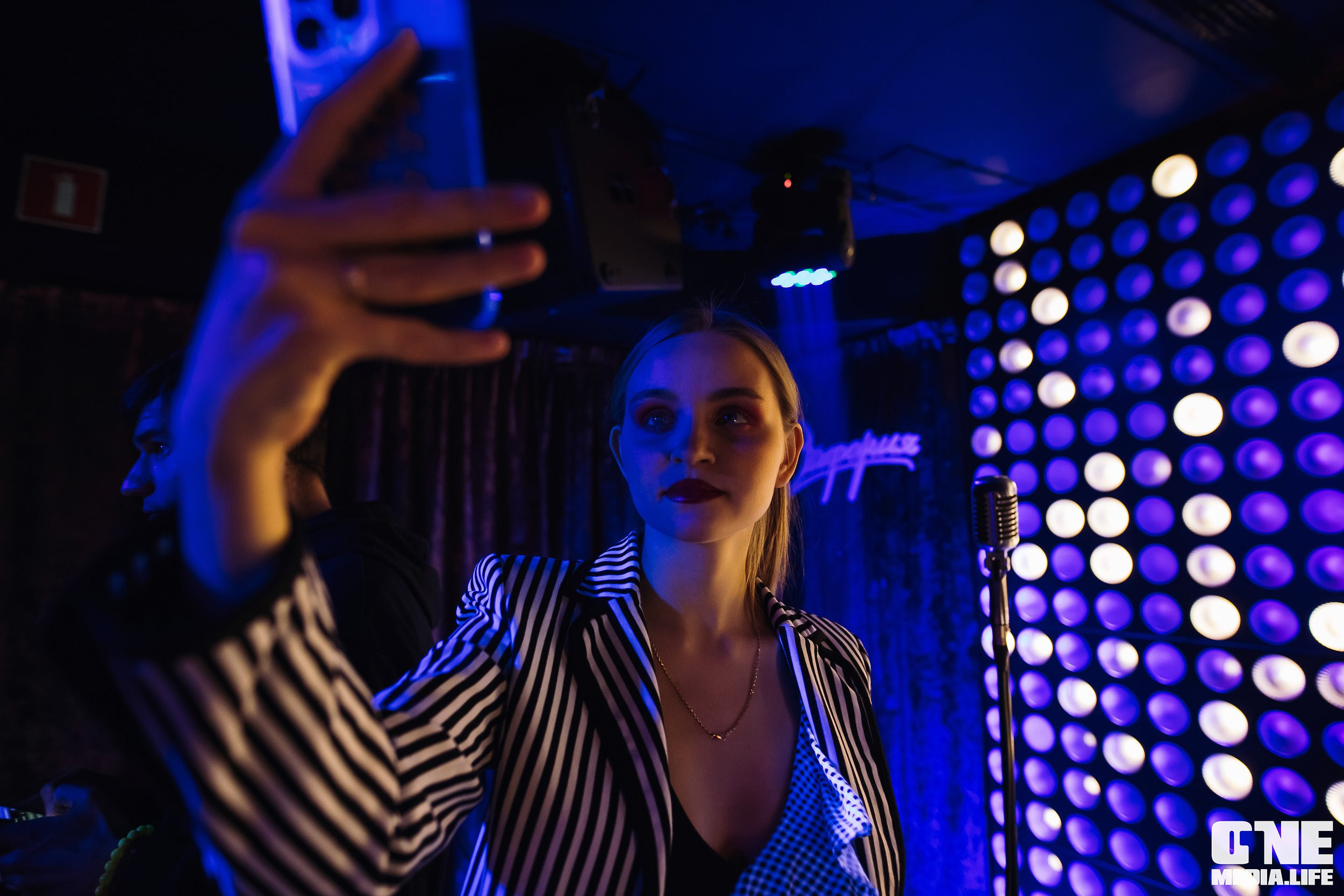 Фоторепортаж из караоке-клуба Эйфория. One Media Life: фоторепортажи, фотоотчеты с мероприятий и заведений
