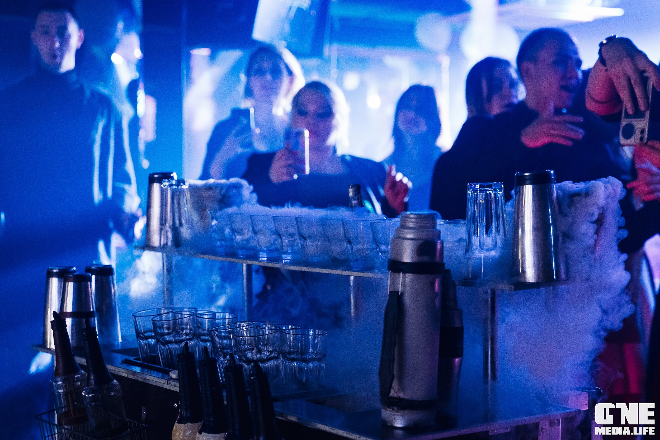 Фоторепортаж из караоке-клуба Эйфория. One Media Life: фоторепортажи, фотоотчеты с мероприятий и заведений