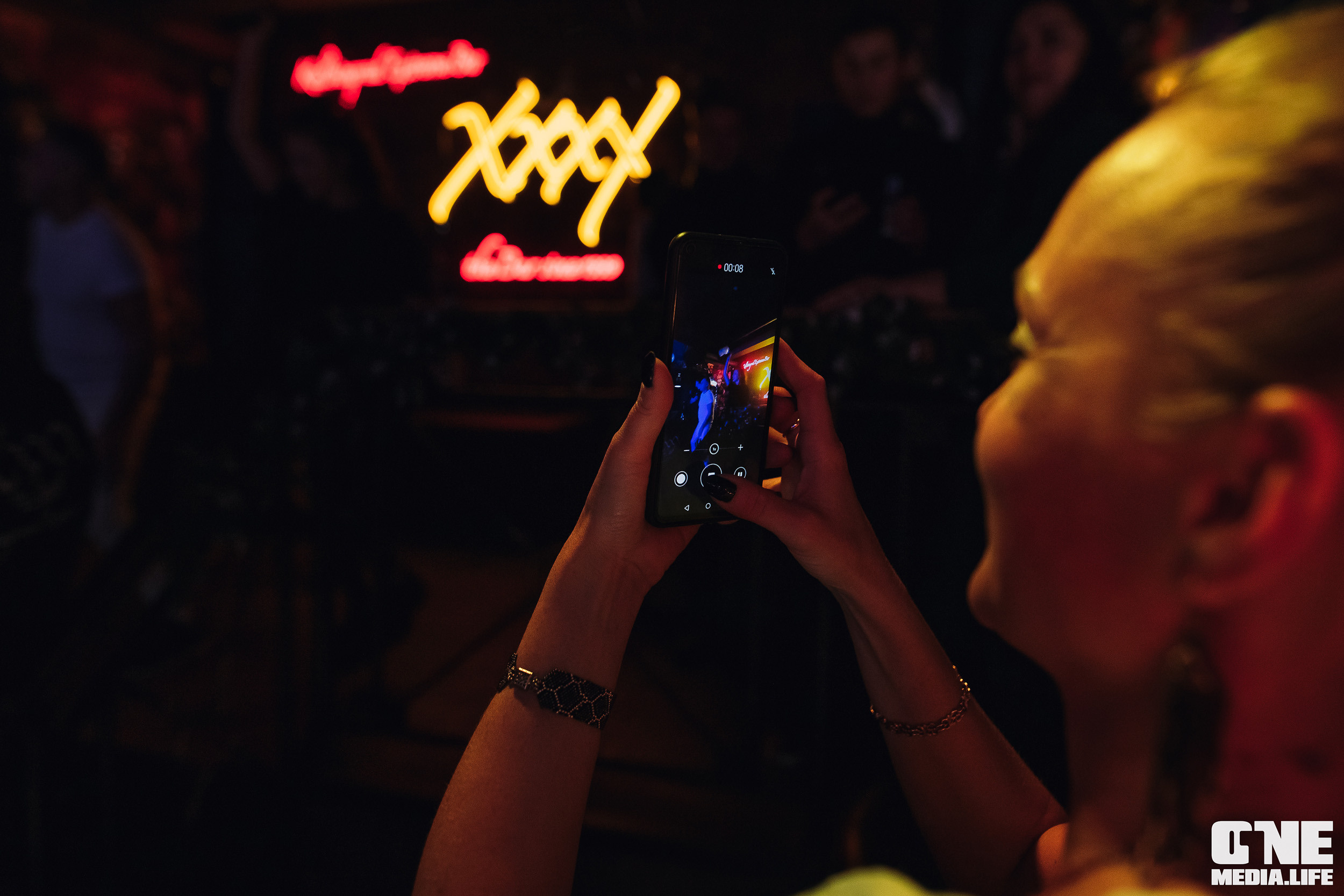 Фоторепортаж из экстрим бара XxxX. One Media Life: фоторепортажи, фотоотчеты с мероприятий и заведений