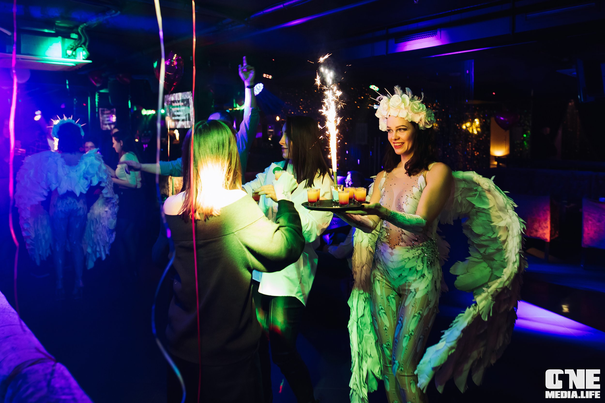 Фоторепортаж из караоке-клуба Эйфория. One Media Life: фоторепортажи, фотоотчеты с мероприятий и заведений