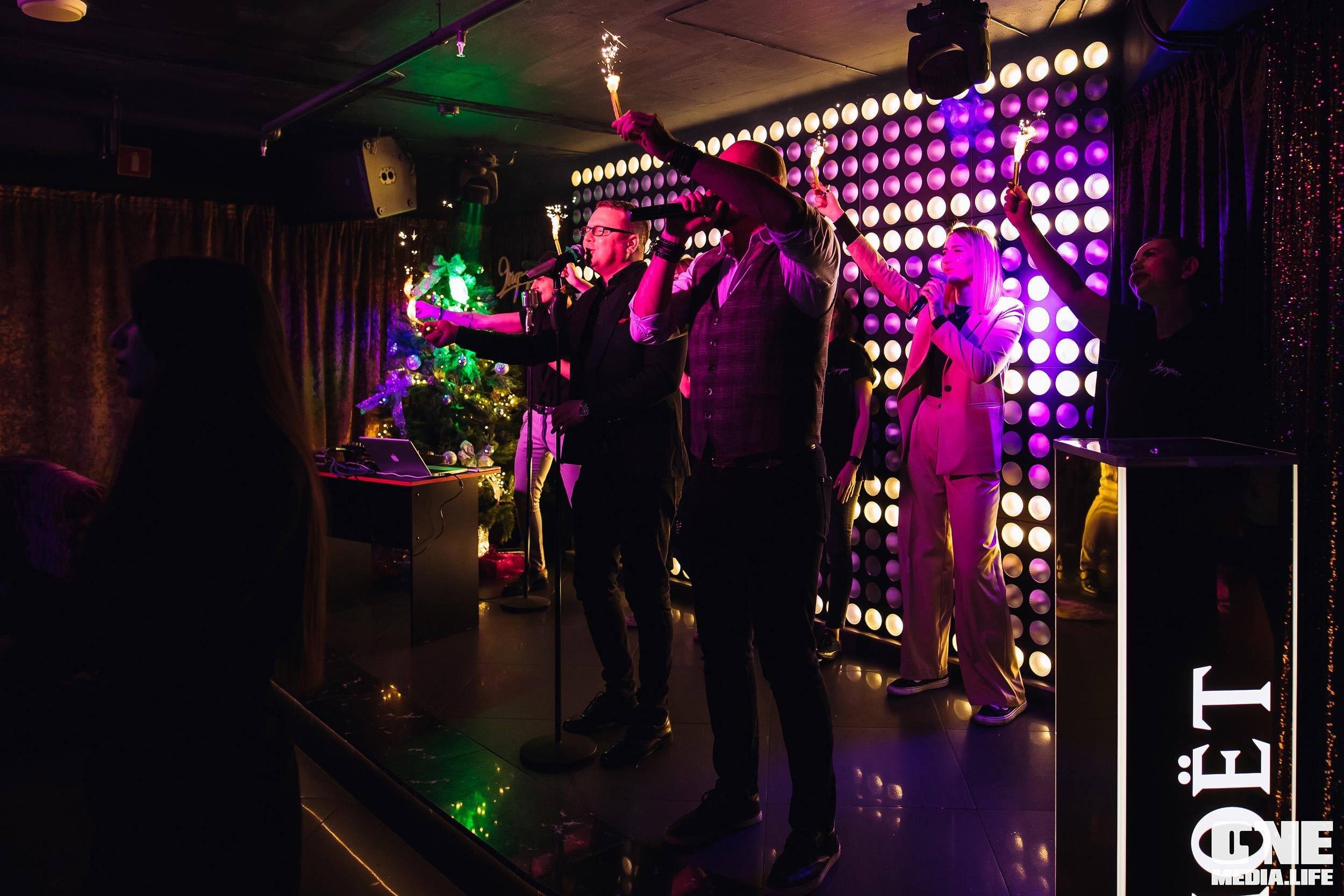 Фоторепортаж из караоке-клуба Эйфория. One Media Life: фоторепортажи, фотоотчеты с мероприятий и заведений