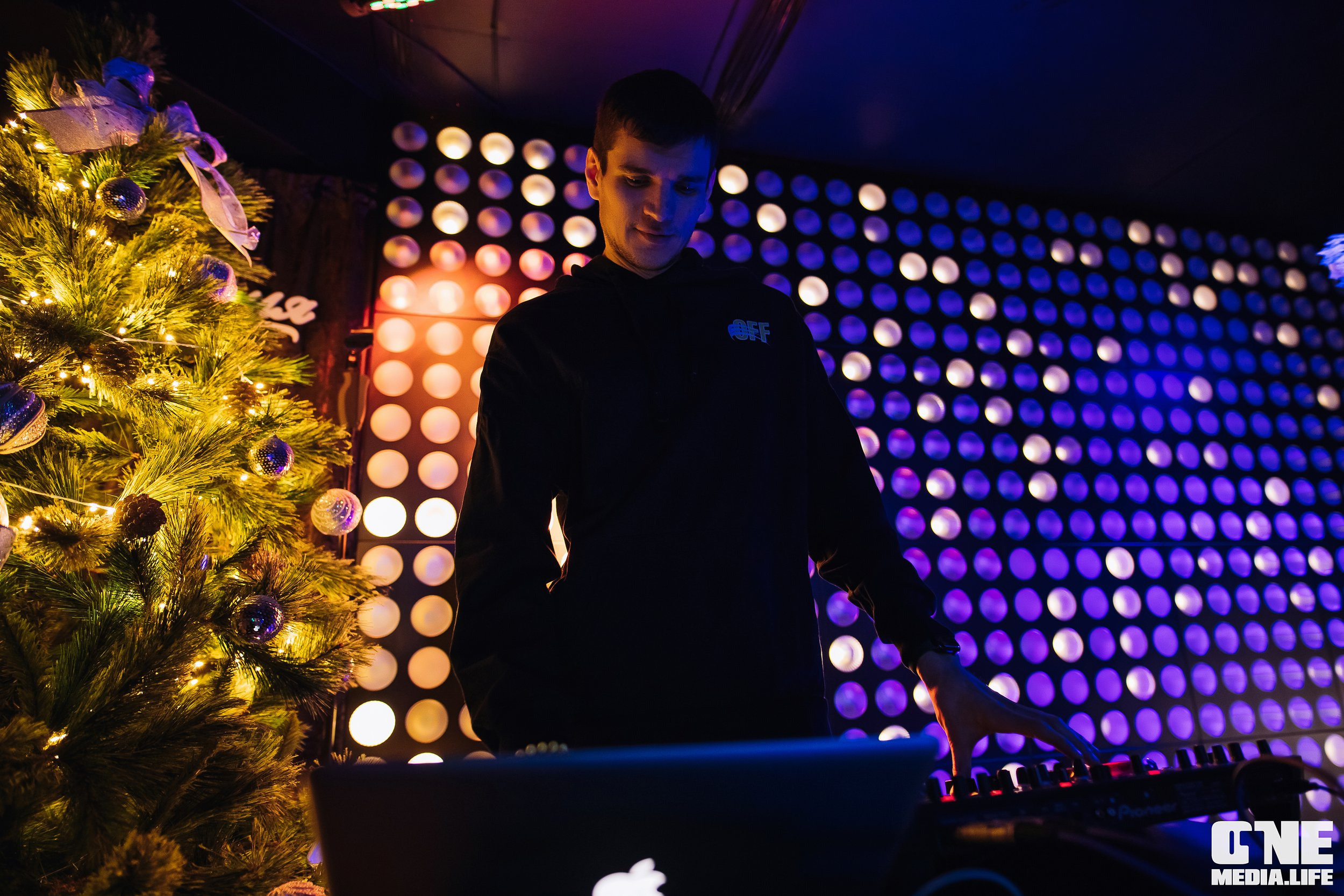 Фоторепортаж из караоке-клуба Эйфория. One Media Life: фоторепортажи, фотоотчеты с мероприятий и заведений