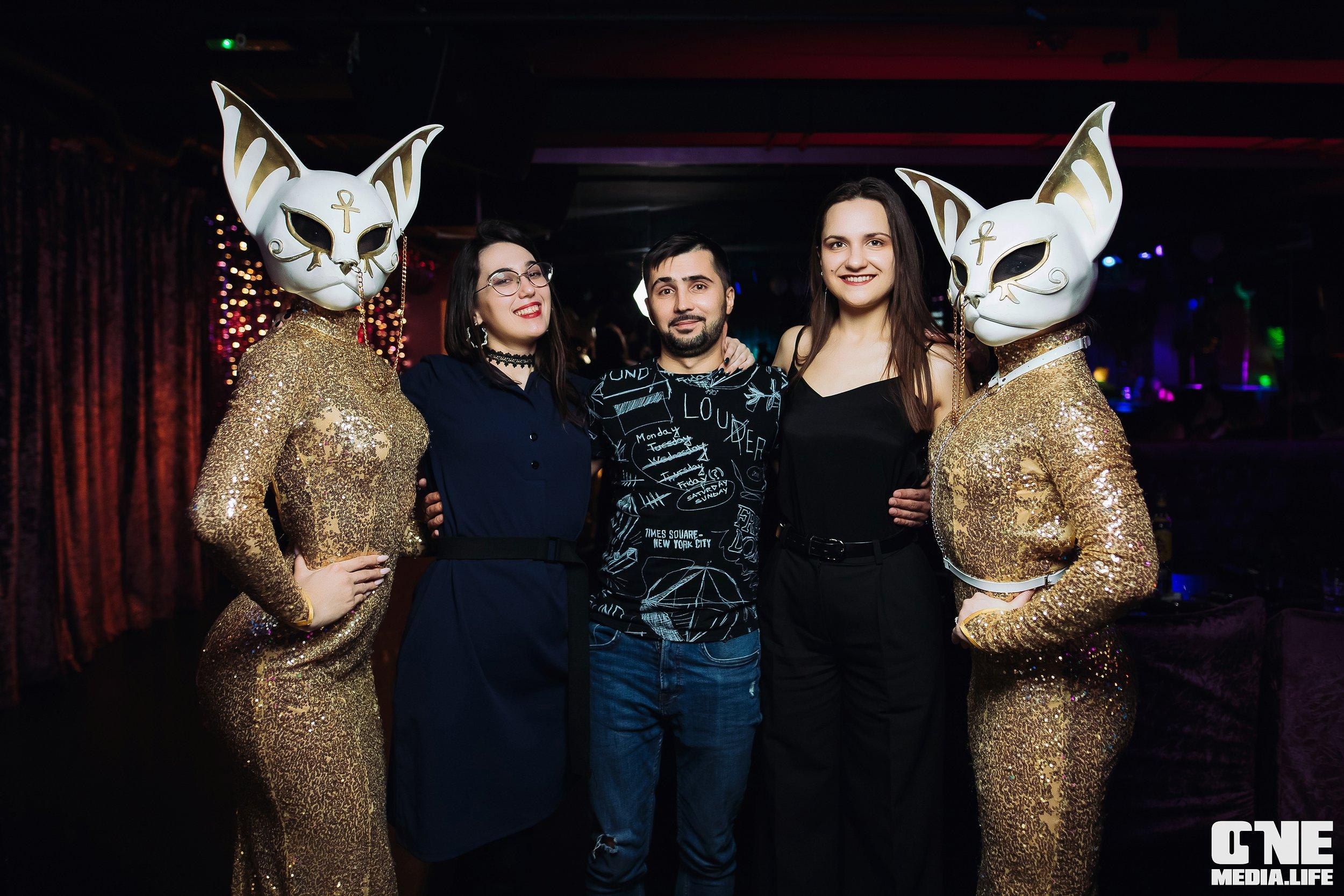 Фоторепортаж из караоке-клуба Эйфория. One Media Life: фоторепортажи, фотоотчеты с мероприятий и заведений