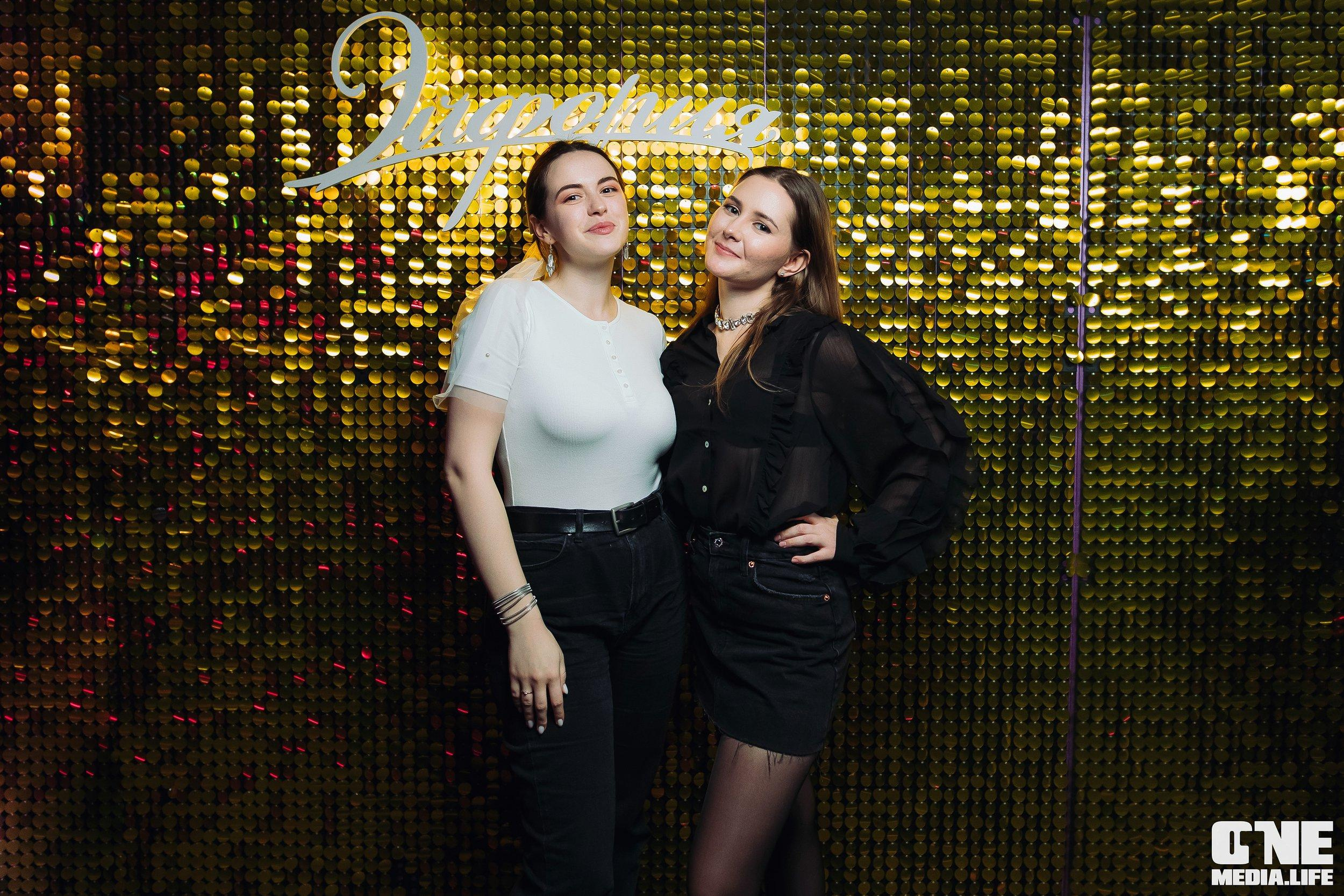 Фоторепортаж из караоке-клуба Эйфория. One Media Life: фоторепортажи, фотоотчеты с мероприятий и заведений