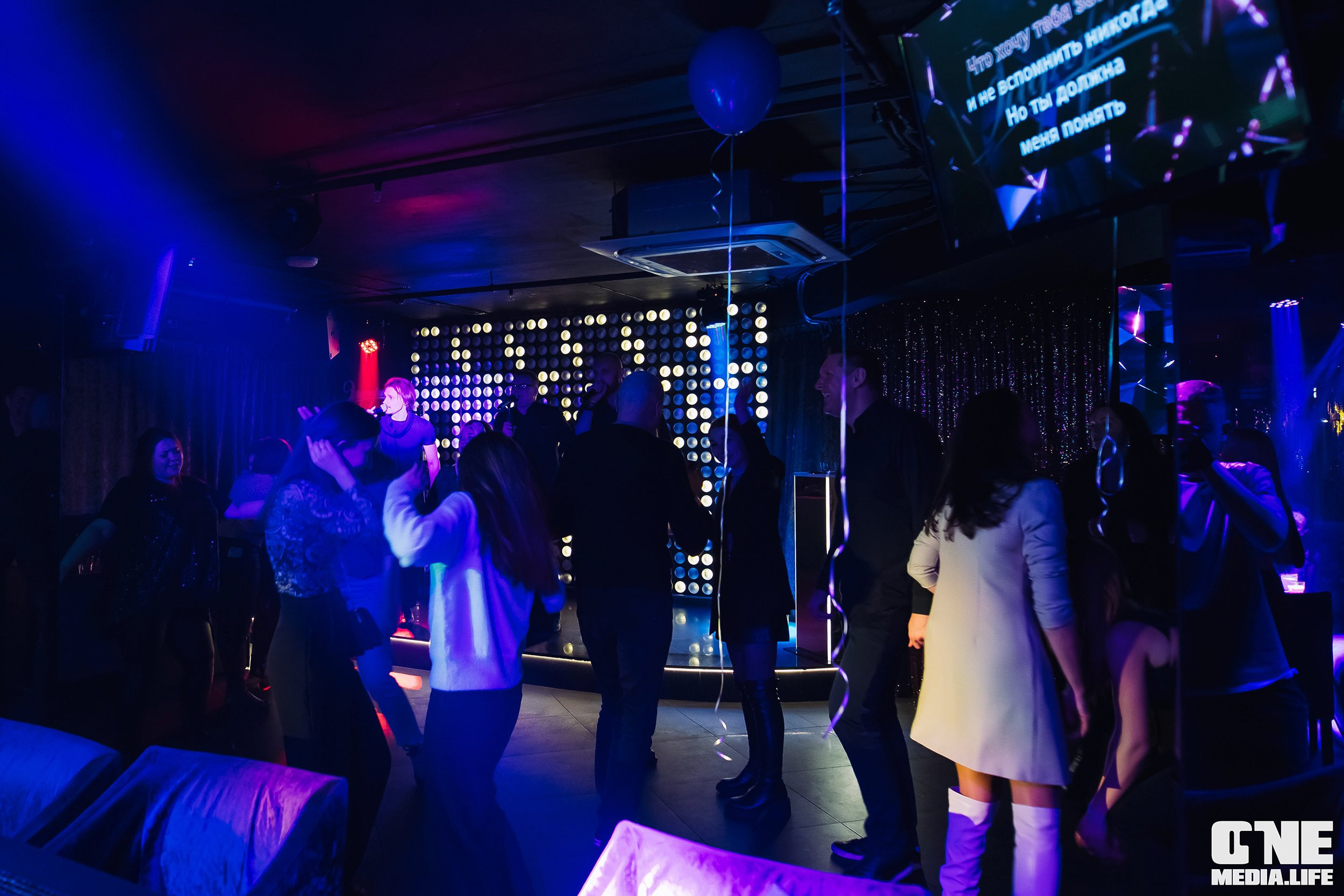 Фоторепортаж из караоке-клуба Эйфория. One Media Life: фоторепортажи, фотоотчеты с мероприятий и заведений