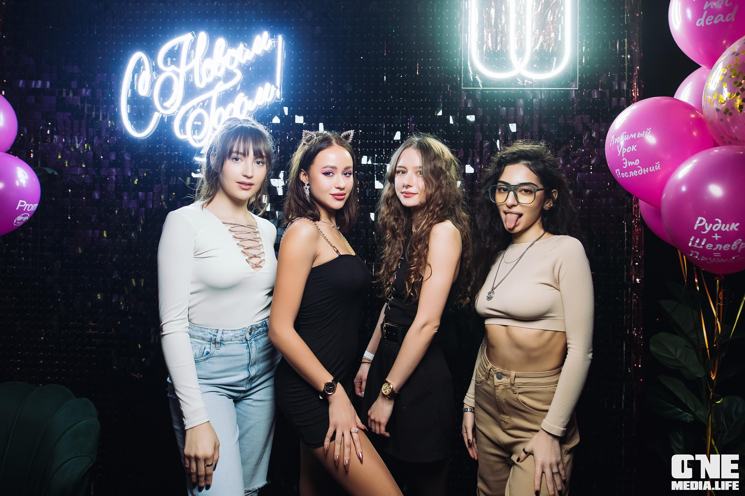Фоторепортаж из DoubleU. One Media Life: фоторепортажи, фотоотчеты с мероприятий и заведений