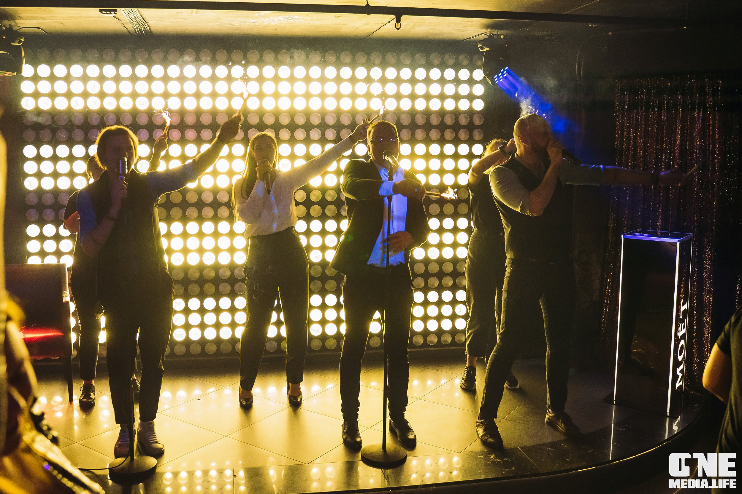 Фоторепортаж из караоке-клуба Эйфория. One Media Life: фоторепортажи, фотоотчеты с мероприятий и заведений