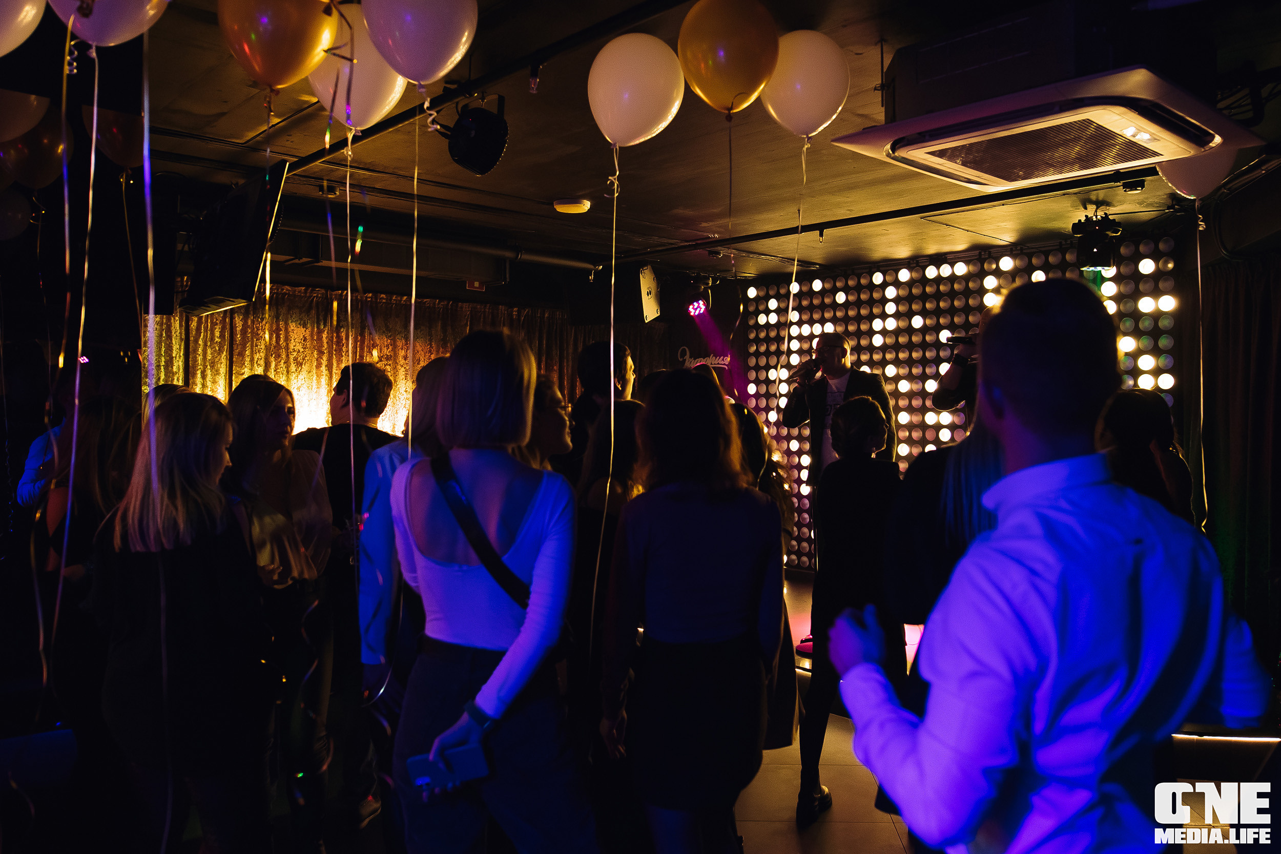 Фоторепортаж из караоке-клуба Эйфория. One Media Life: фоторепортажи, фотоотчеты с мероприятий и заведений