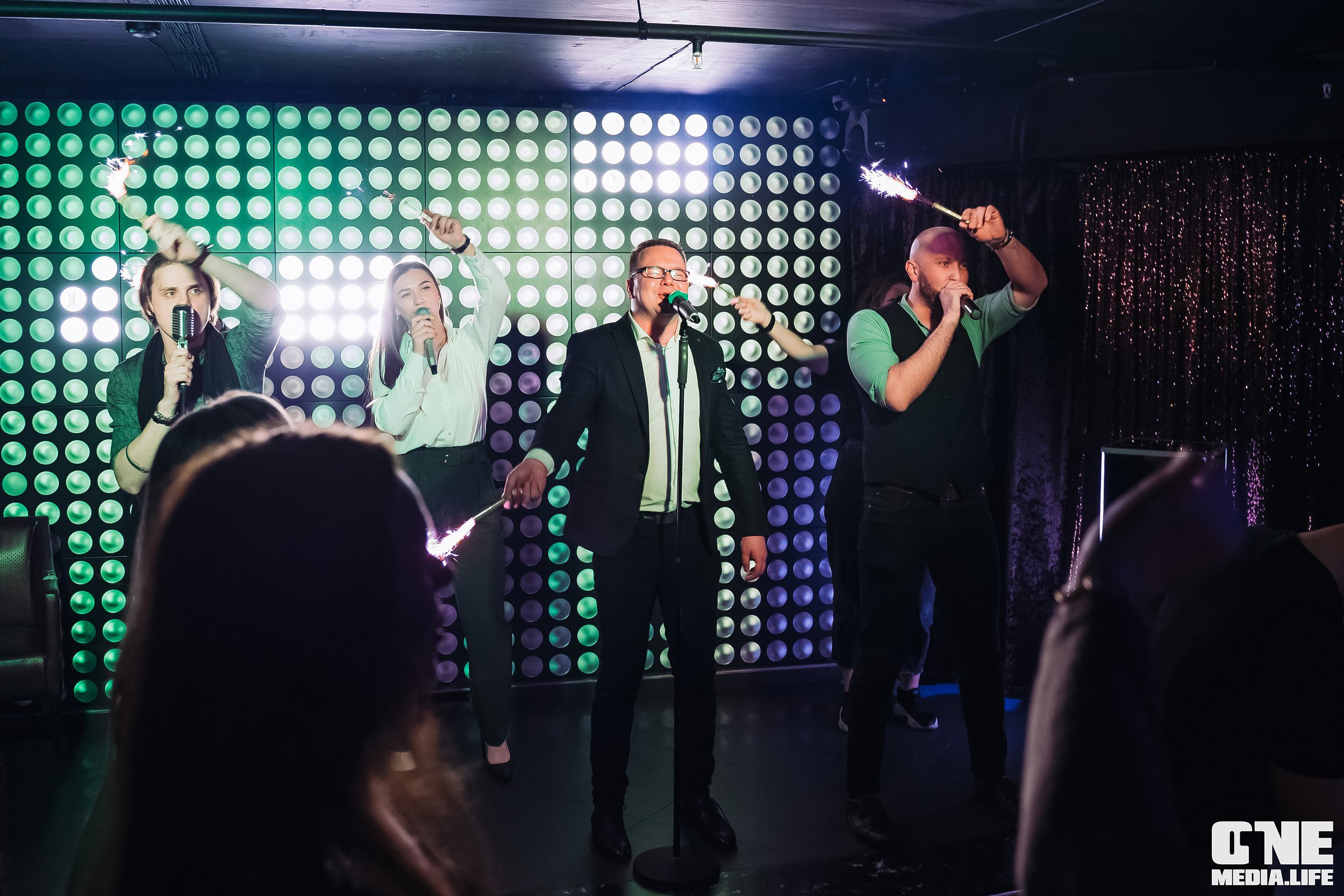 Фоторепортаж из караоке-клуба Эйфория. One Media Life: фоторепортажи, фотоотчеты с мероприятий и заведений