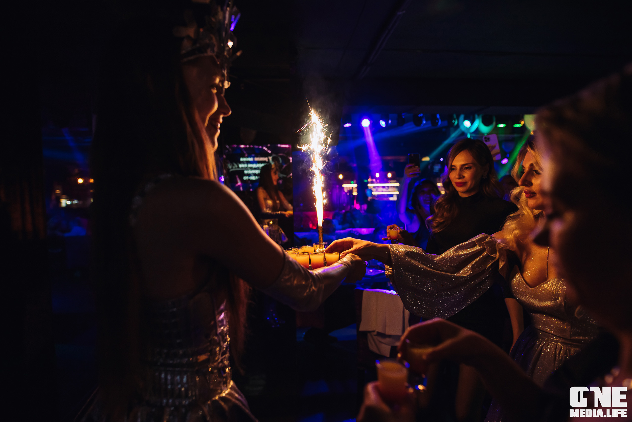 Фоторепортаж из караоке-клуба Эйфория. One Media Life: фоторепортажи, фотоотчеты с мероприятий и заведений