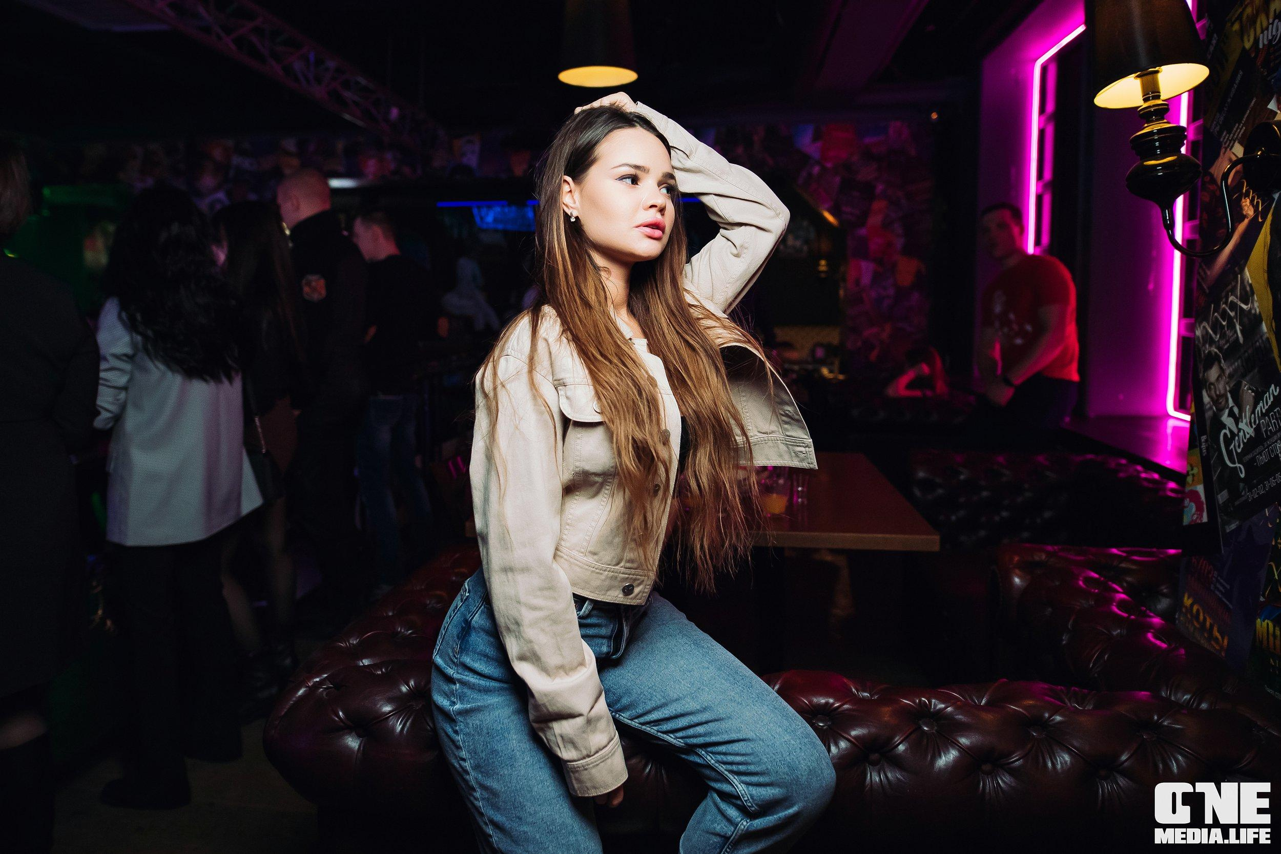 Фоторепортаж из бара XxxX. One Media Life: фоторепортажи, фотоотчеты с мероприятий и заведений