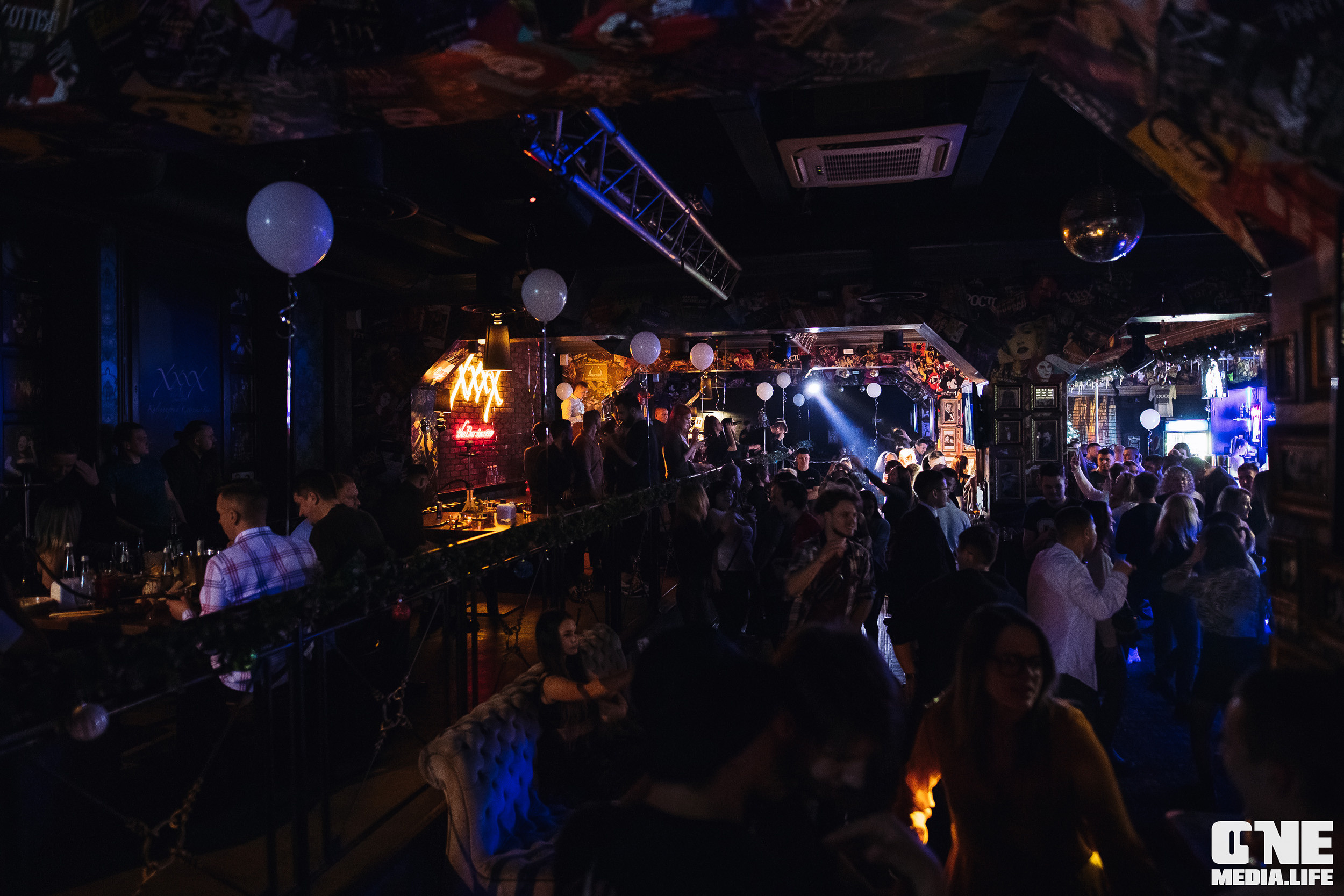 Фоторепортаж из экстрим бара XxxX. One Media Life: фоторепортажи, фотоотчеты с мероприятий и заведений
