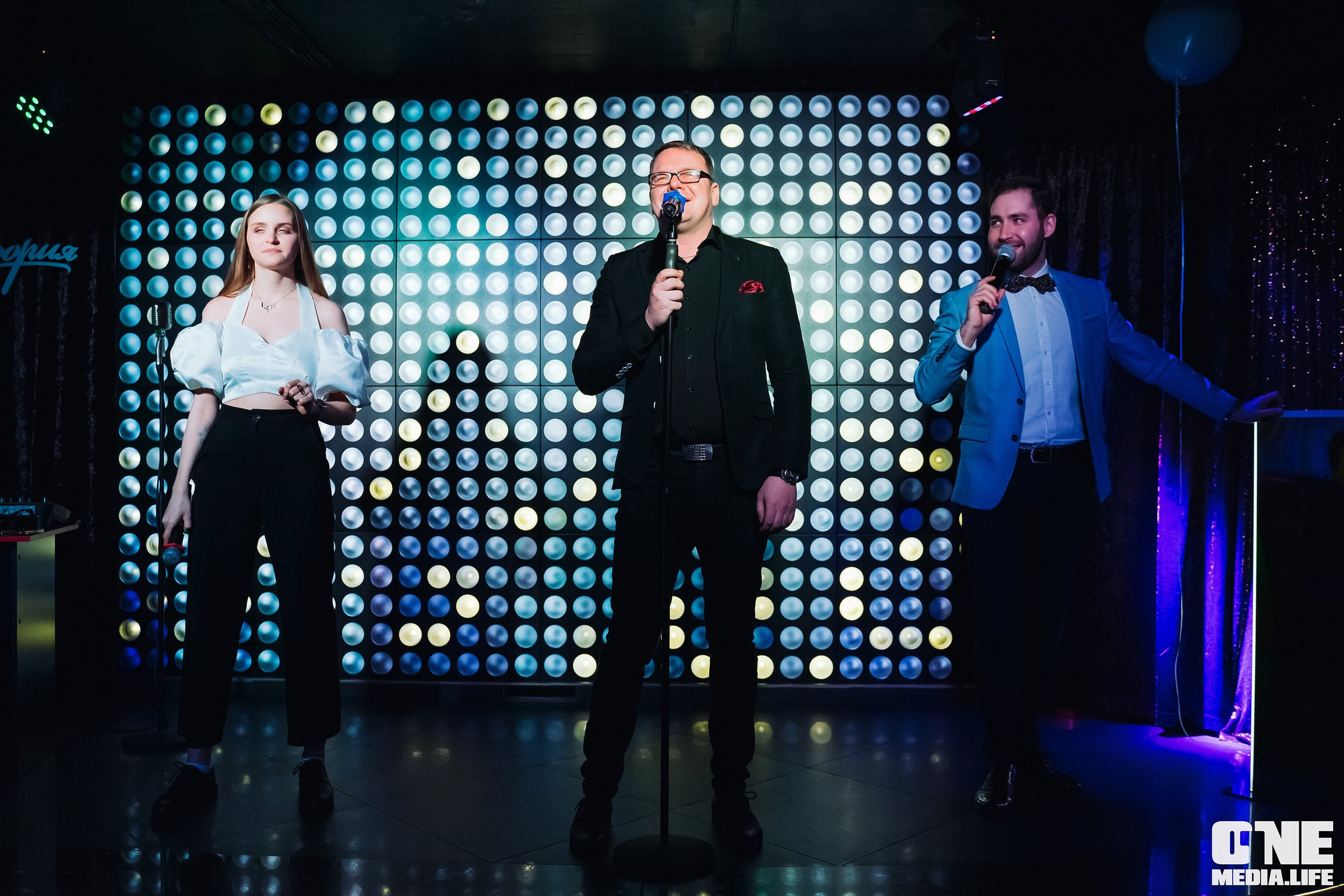 Фоторепортаж из караоке-клуба Эйфория. One Media Life: фоторепортажи, фотоотчеты с мероприятий и заведений