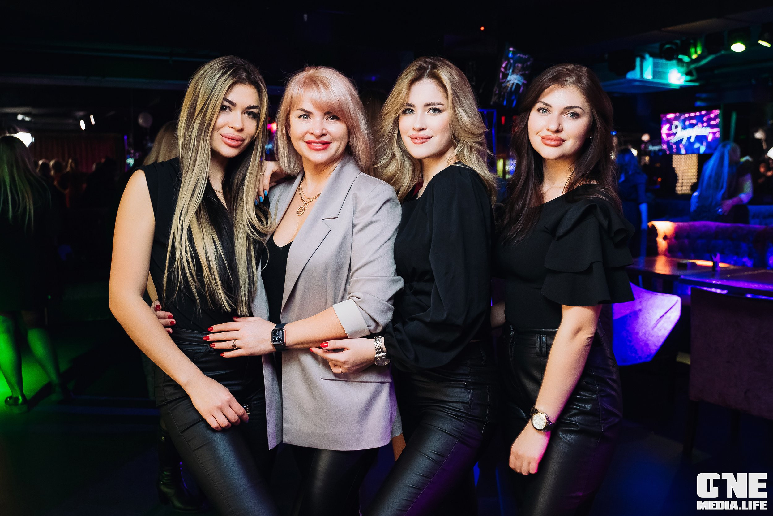 Фоторепортаж из караоке-клуба Эйфория. One Media Life: фоторепортажи, фотоотчеты с мероприятий и заведений