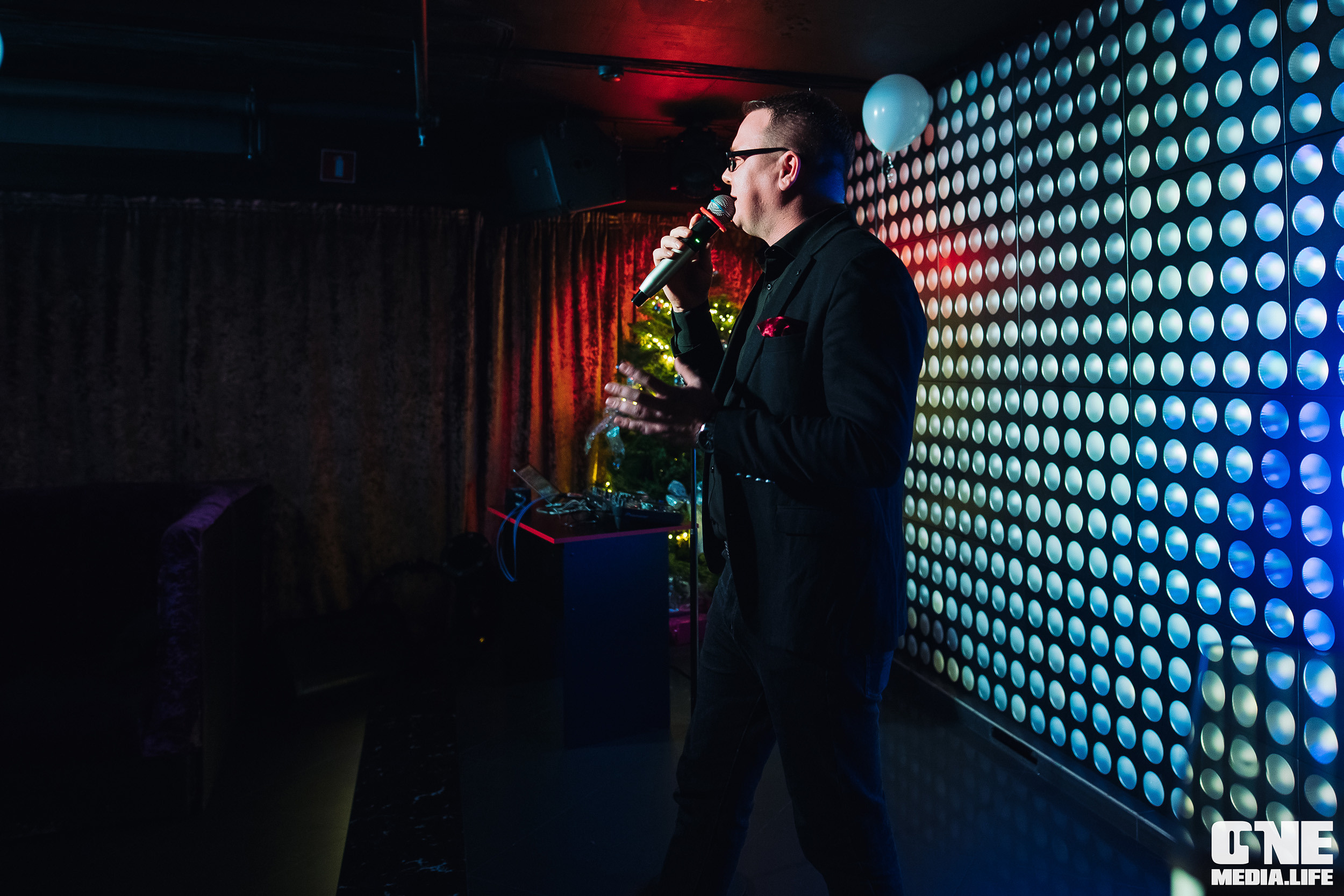 Фоторепортаж из караоке-клуба Эйфория. One Media Life: фоторепортажи, фотоотчеты с мероприятий и заведений