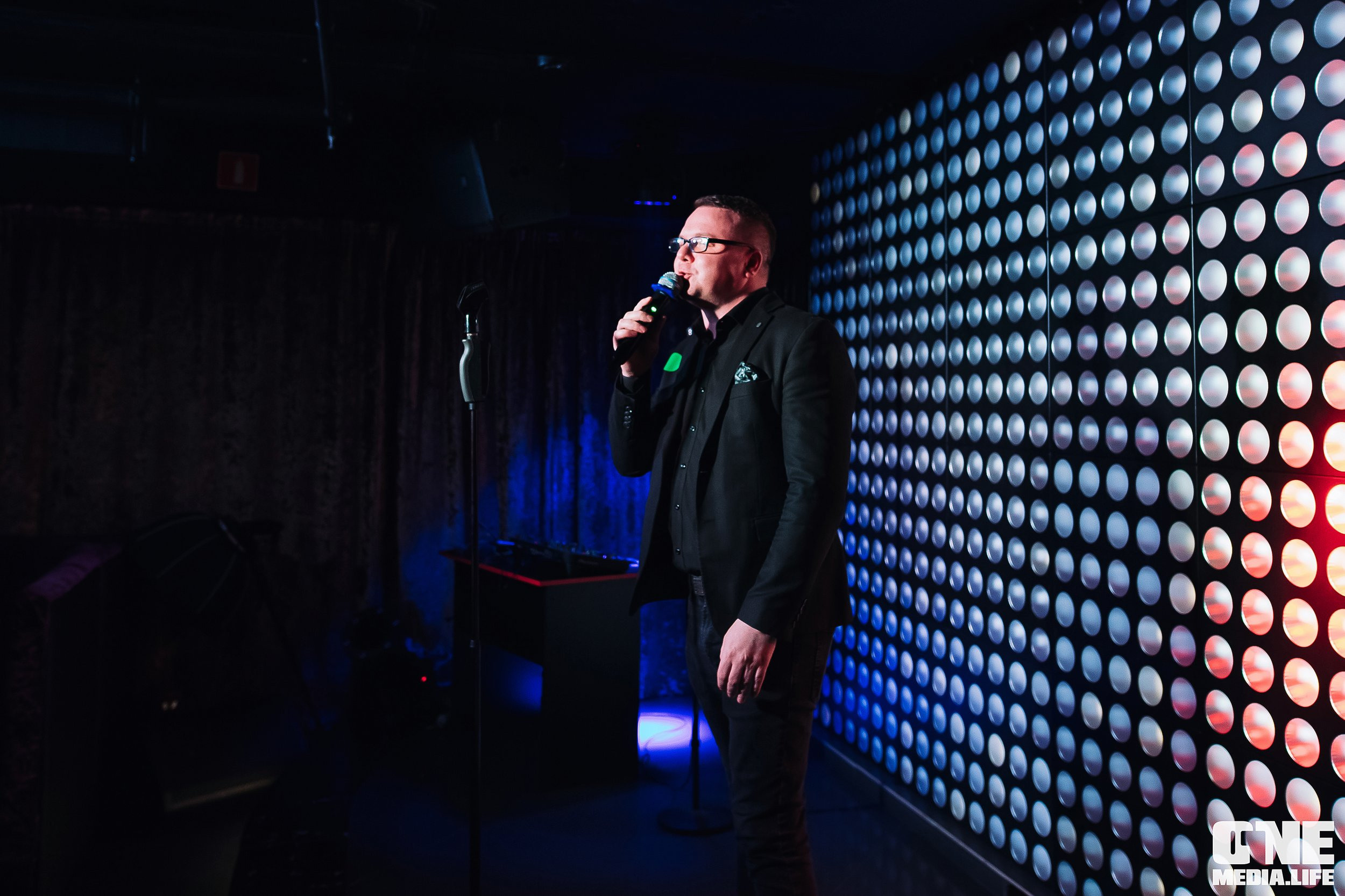 Фоторепортаж из караоке-клуба Эйфория. One Media Life: фоторепортажи, фотоотчеты с мероприятий и заведений