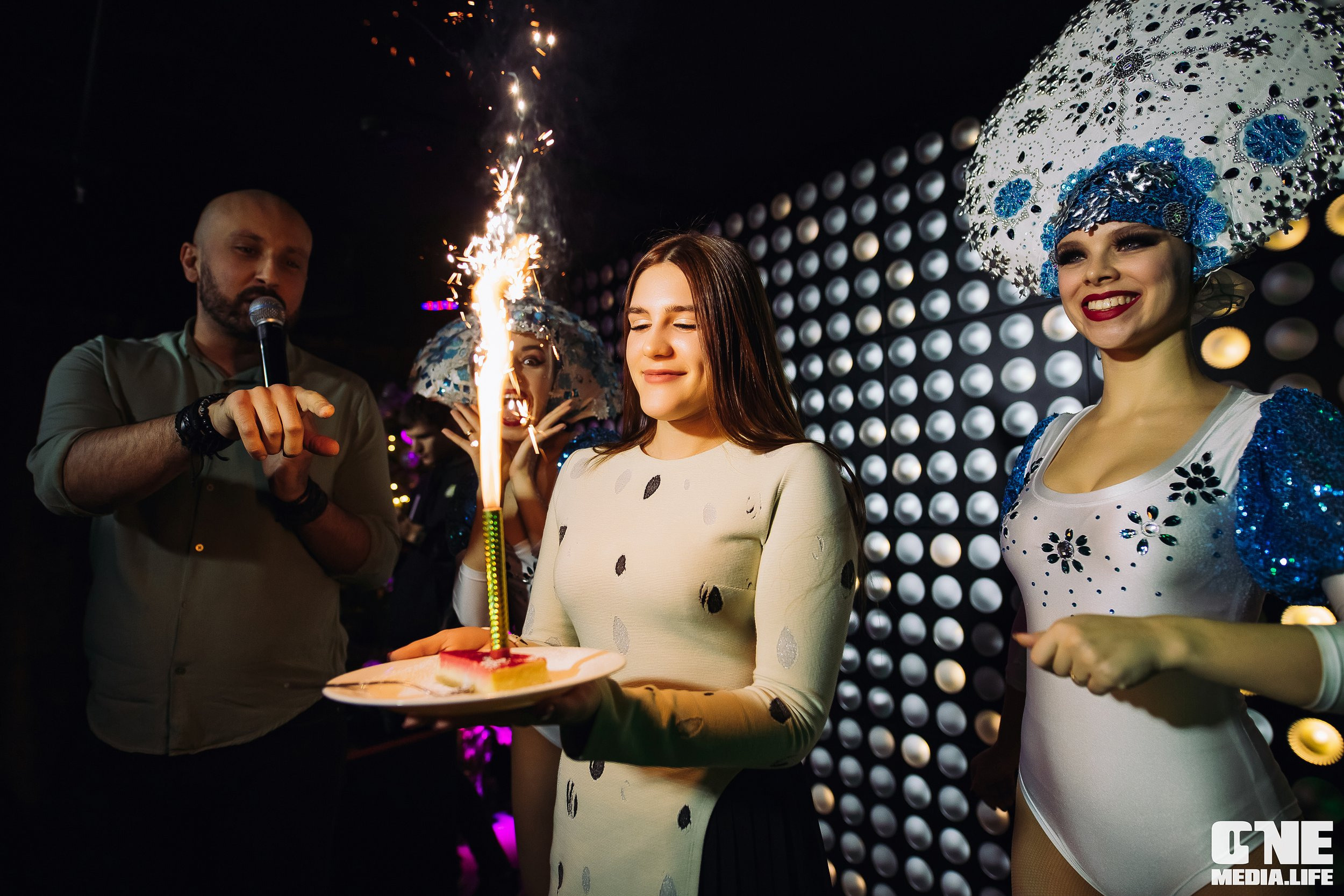 Фоторепортаж из караоке-клуба Эйфория. One Media Life: фоторепортажи, фотоотчеты с мероприятий и заведений