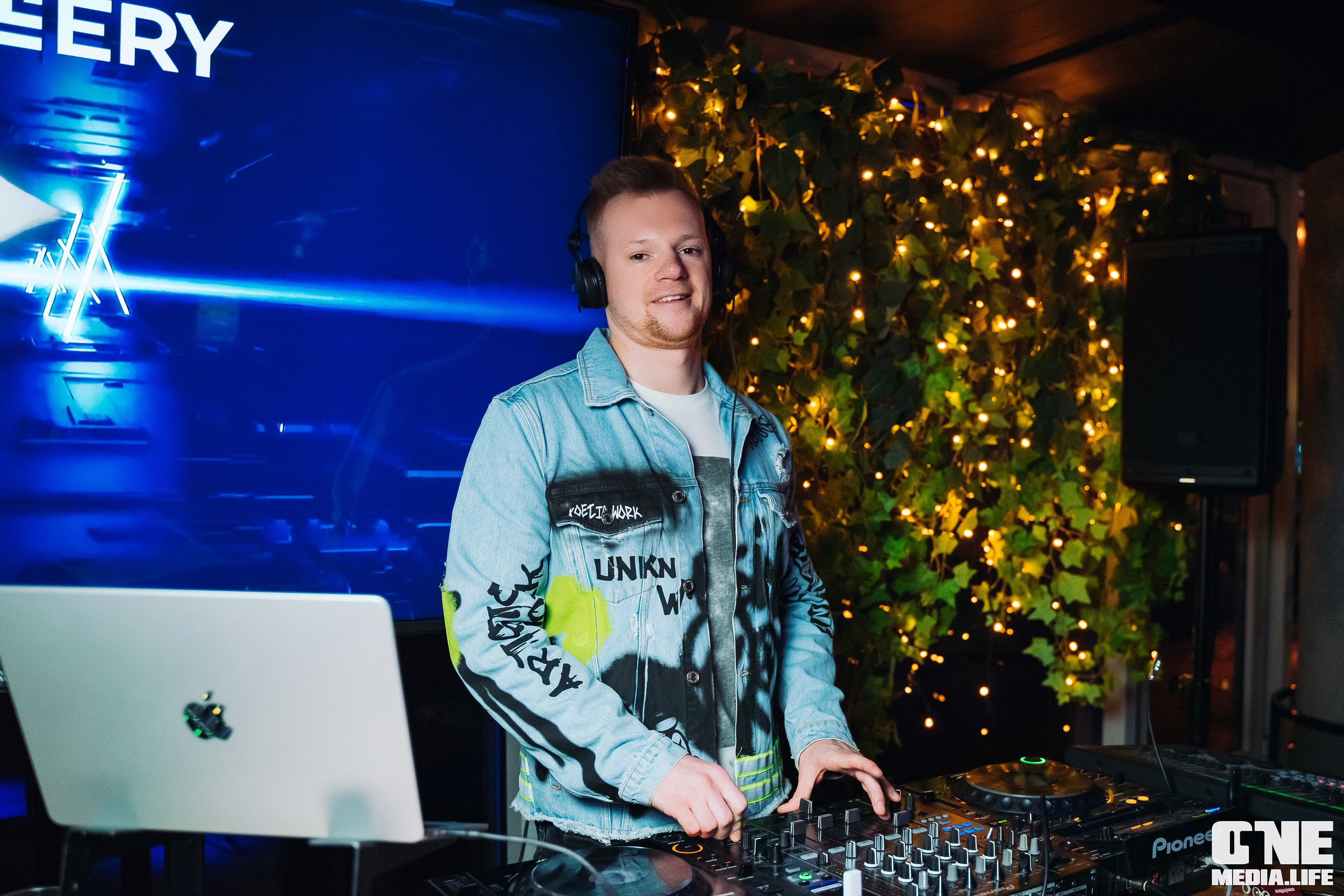 Клубный концерт: группа «ГРОМЧЕ» в The Gallery. One Media Life: фоторепортажи, фотоотчеты с мероприятий и заведений