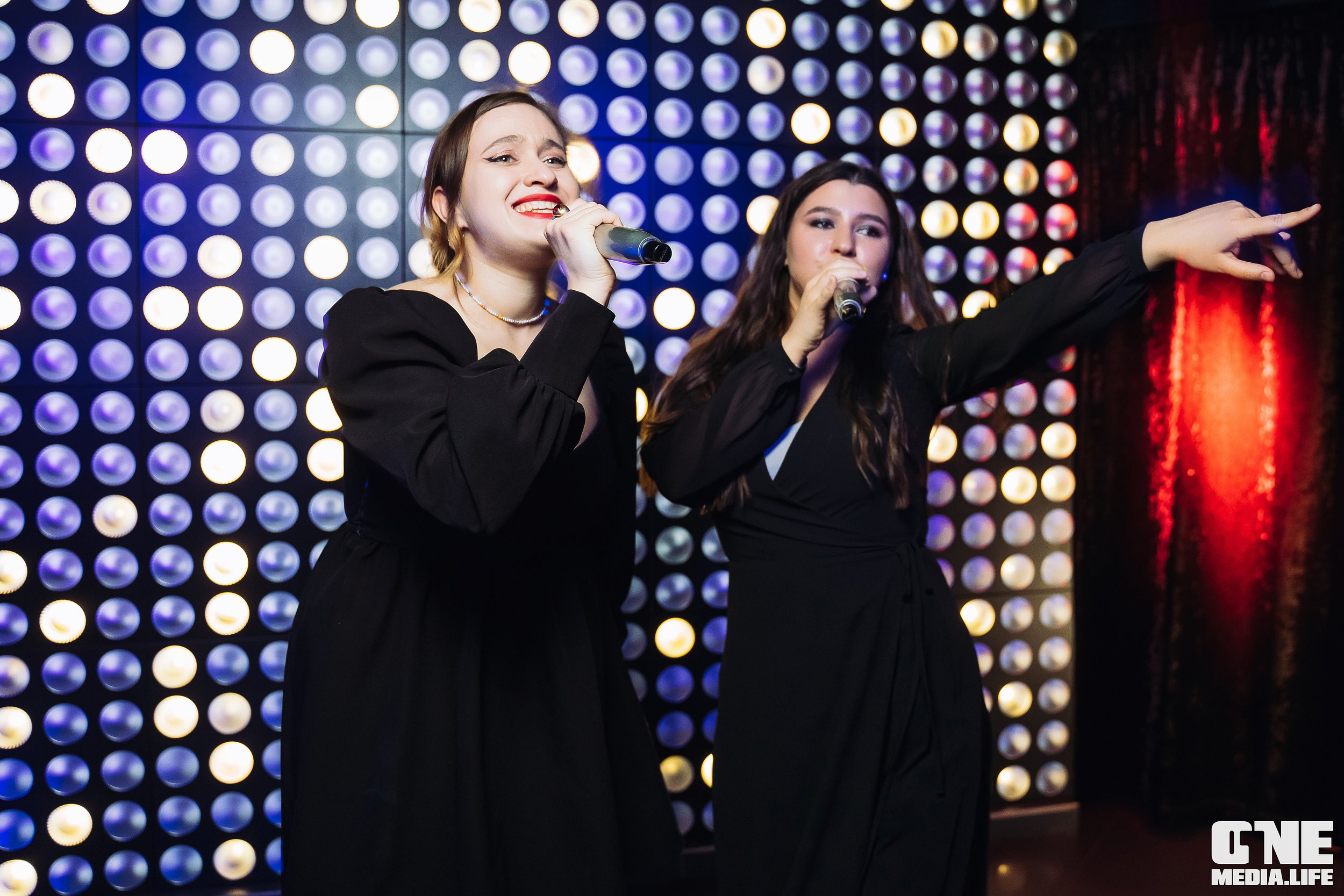 Фоторепортаж из караоке-клуба Эйфория. One Media Life: фоторепортажи, фотоотчеты с мероприятий и заведений