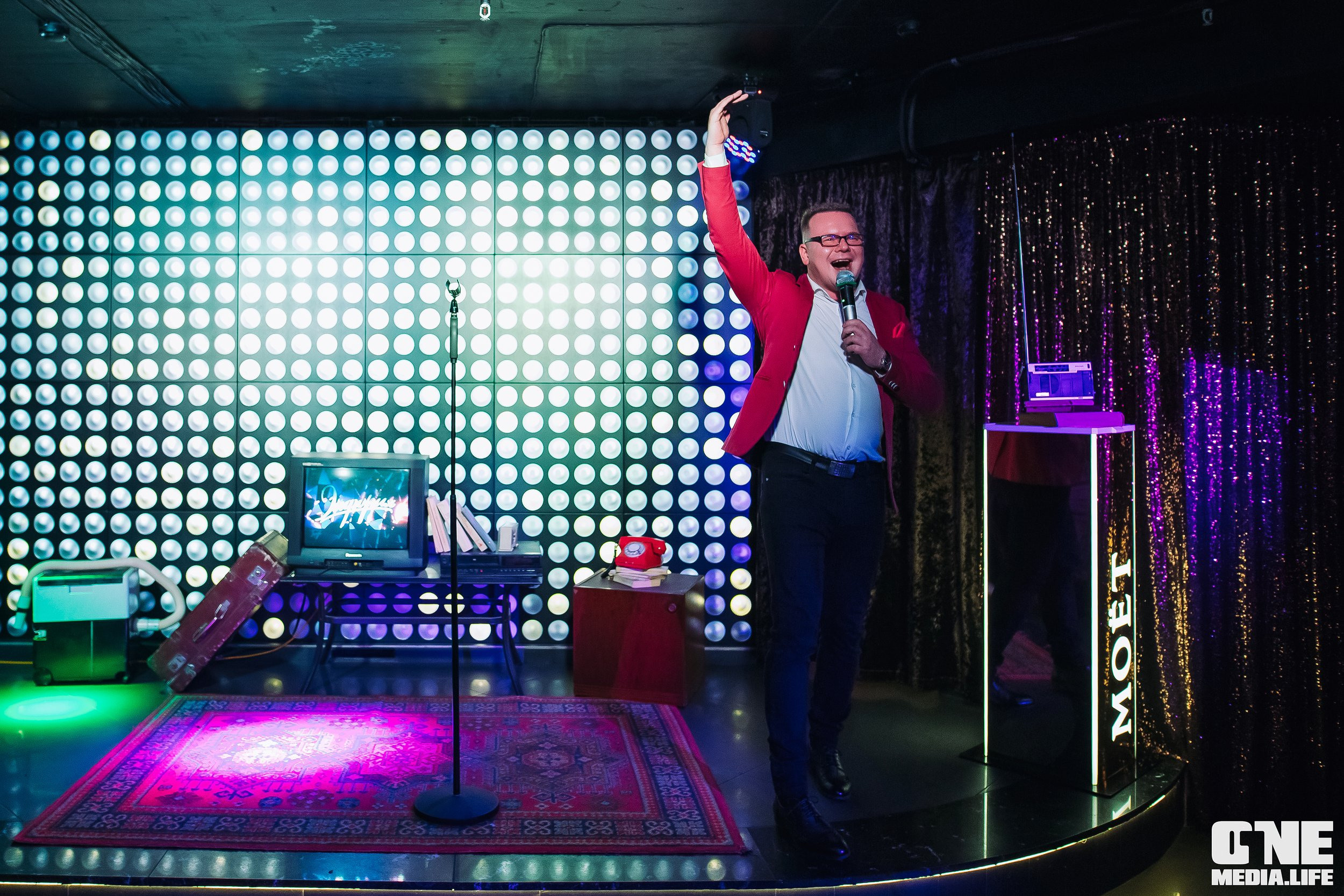 Фоторепортаж из караоке-клуба Эйфория. One Media Life: фоторепортажи, фотоотчеты с мероприятий и заведений