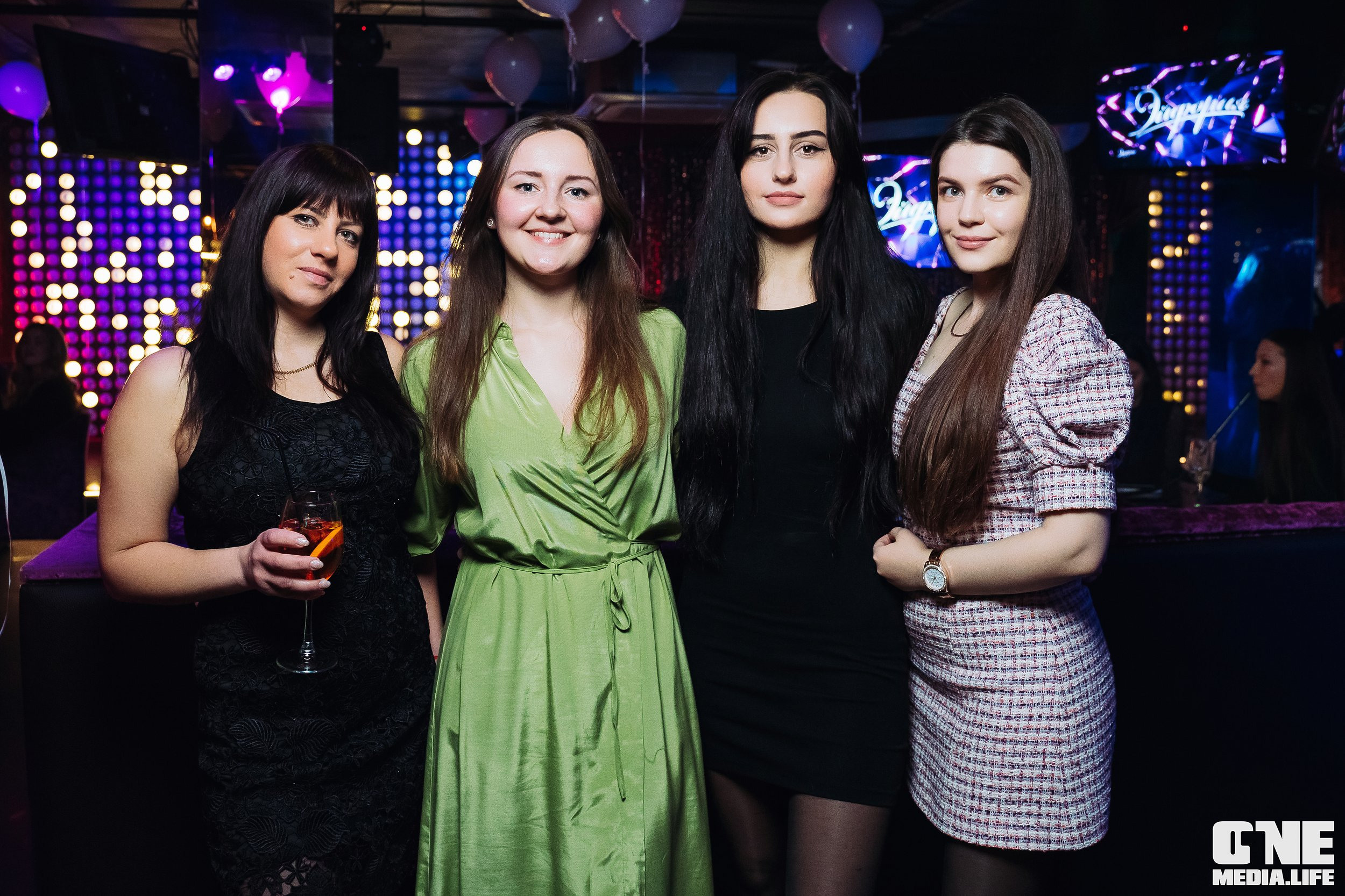 Фоторепортаж из караоке-клуба Эйфория. One Media Life: фоторепортажи, фотоотчеты с мероприятий и заведений