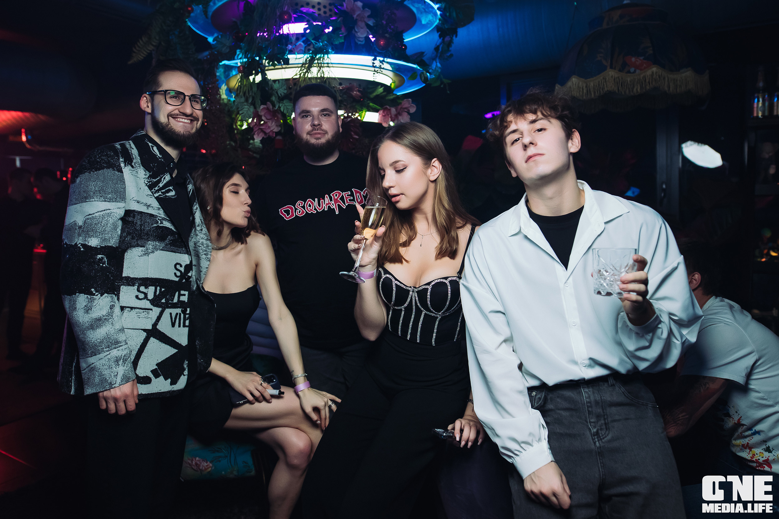 Фоторепортаж из DoubleU. One Media Life: фоторепортажи, фотоотчеты с мероприятий и заведений