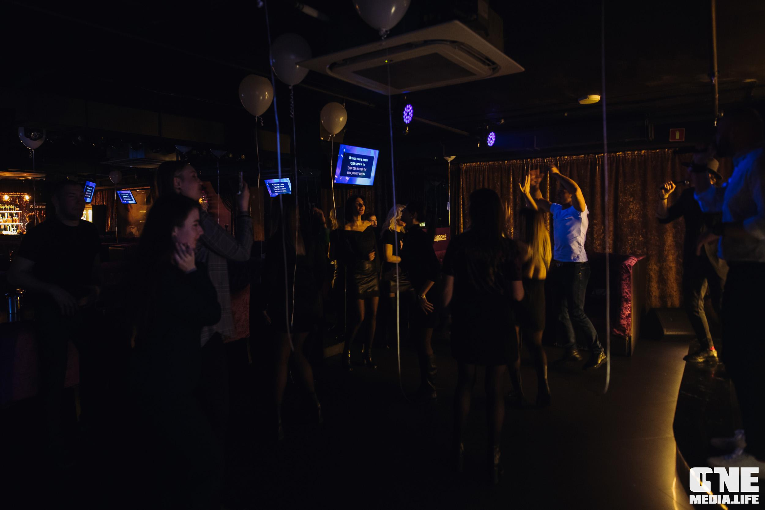 Фоторепортаж из караоке-клуба Эйфория. One Media Life: фоторепортажи, фотоотчеты с мероприятий и заведений