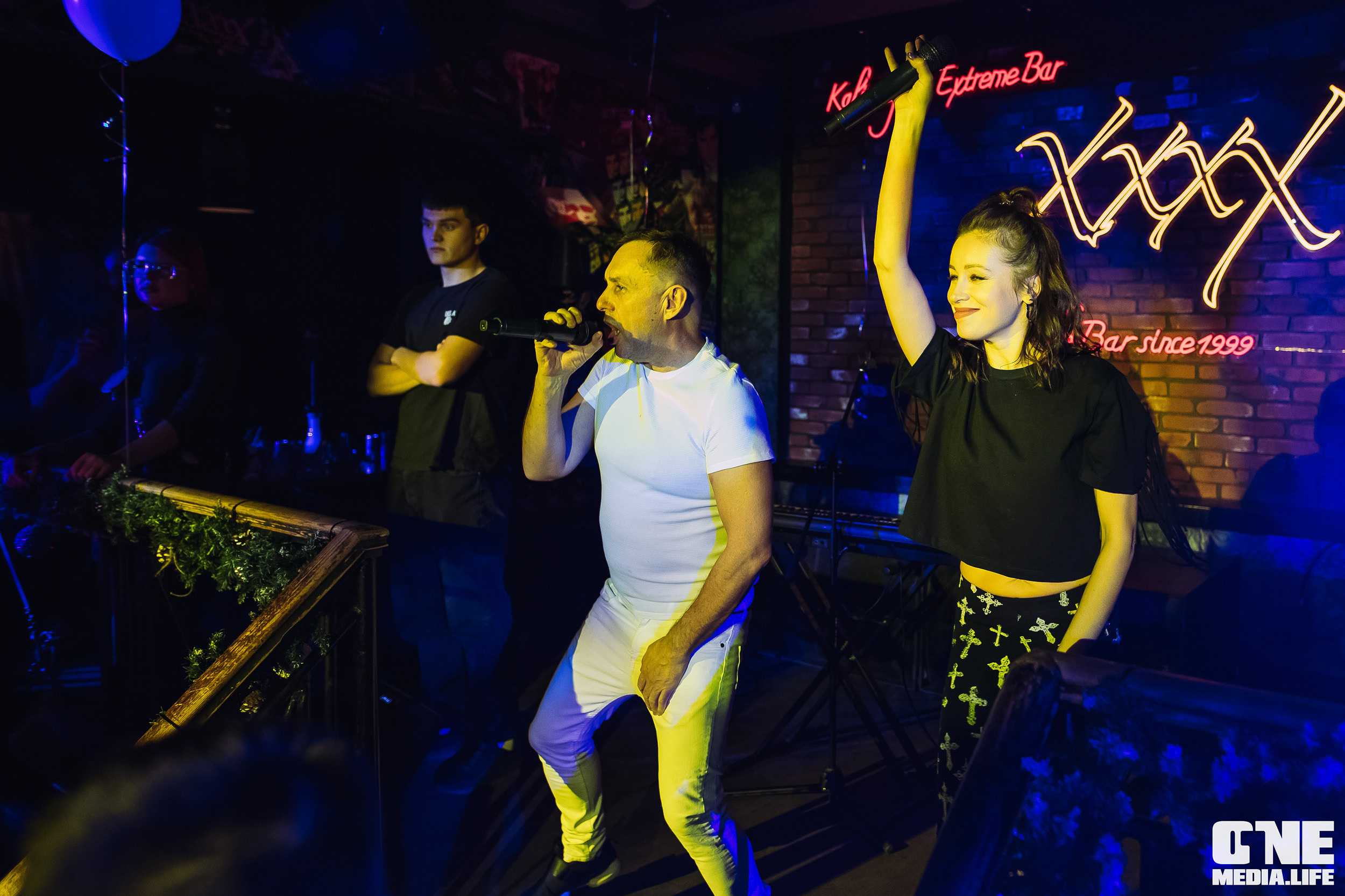 Фоторепортаж из экстрим бара XxxX. One Media Life: фоторепортажи, фотоотчеты с мероприятий и заведений