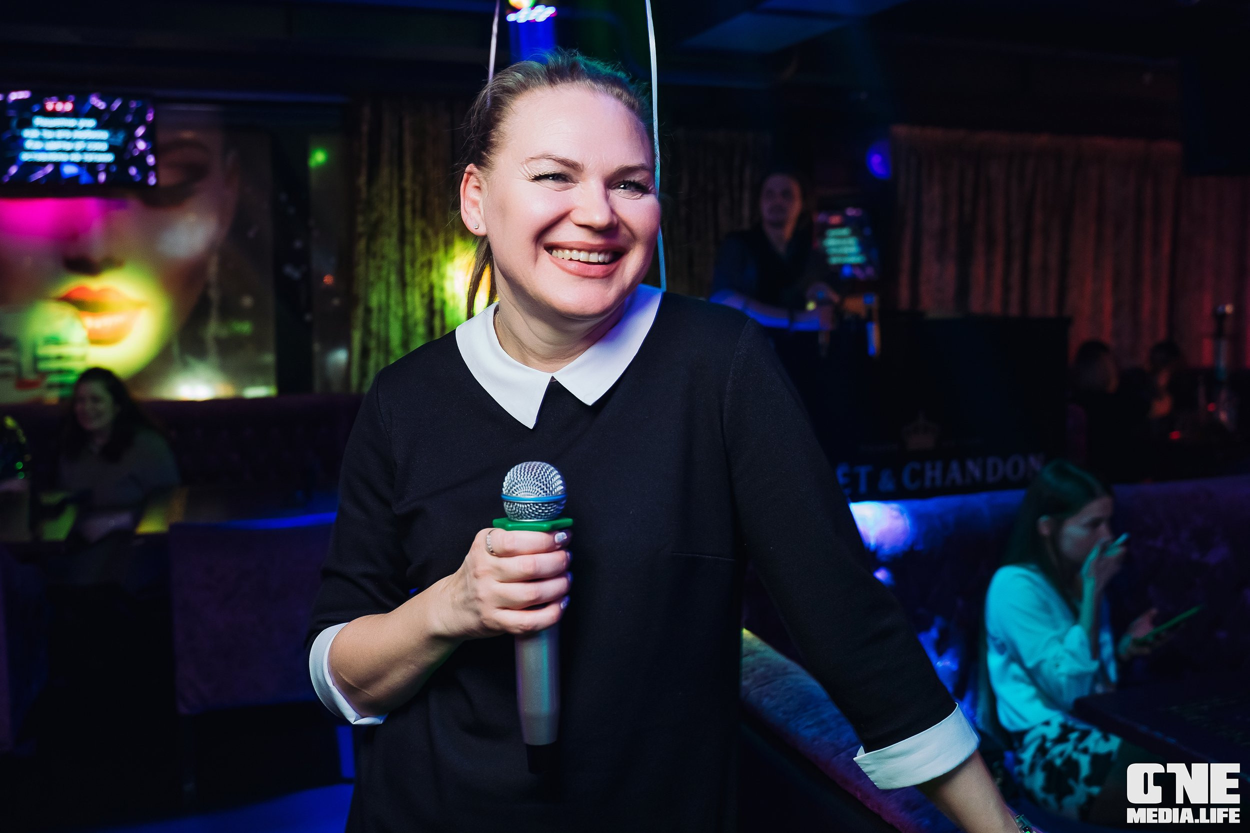 Фоторепортаж из караоке-клуба Эйфория. One Media Life: фоторепортажи, фотоотчеты с мероприятий и заведений