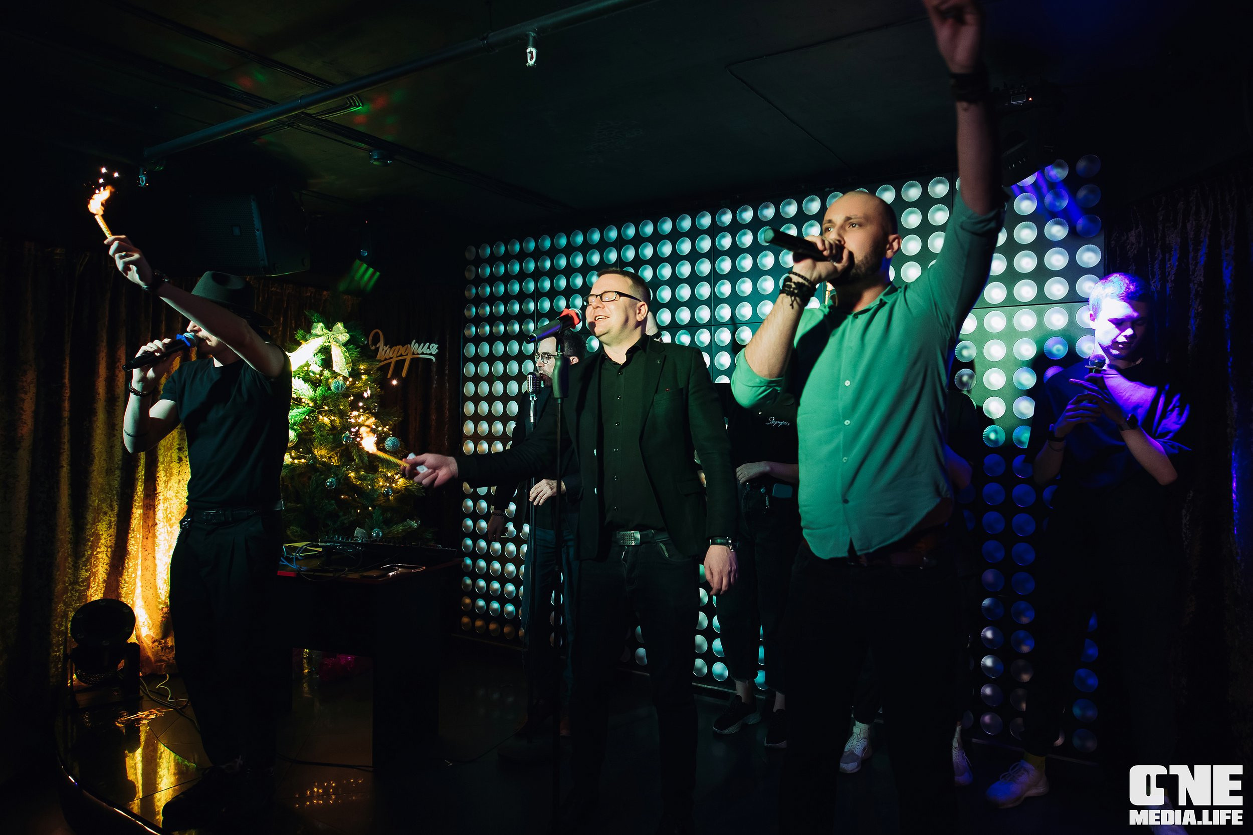 Фоторепортаж из караоке-клуба Эйфория. One Media Life: фоторепортажи, фотоотчеты с мероприятий и заведений