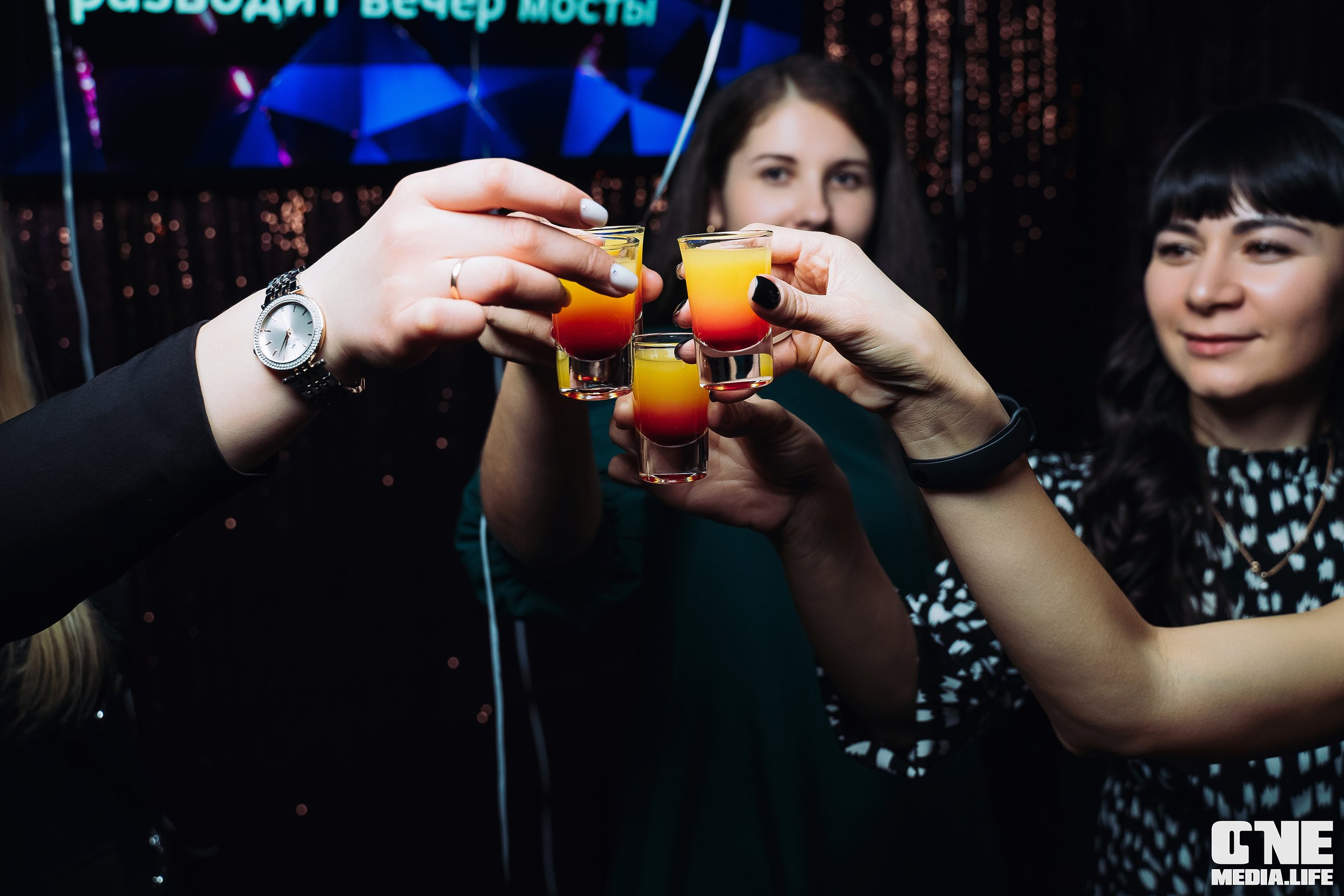 Фоторепортаж из караоке-клуба Эйфория. One Media Life: фоторепортажи, фотоотчеты с мероприятий и заведений