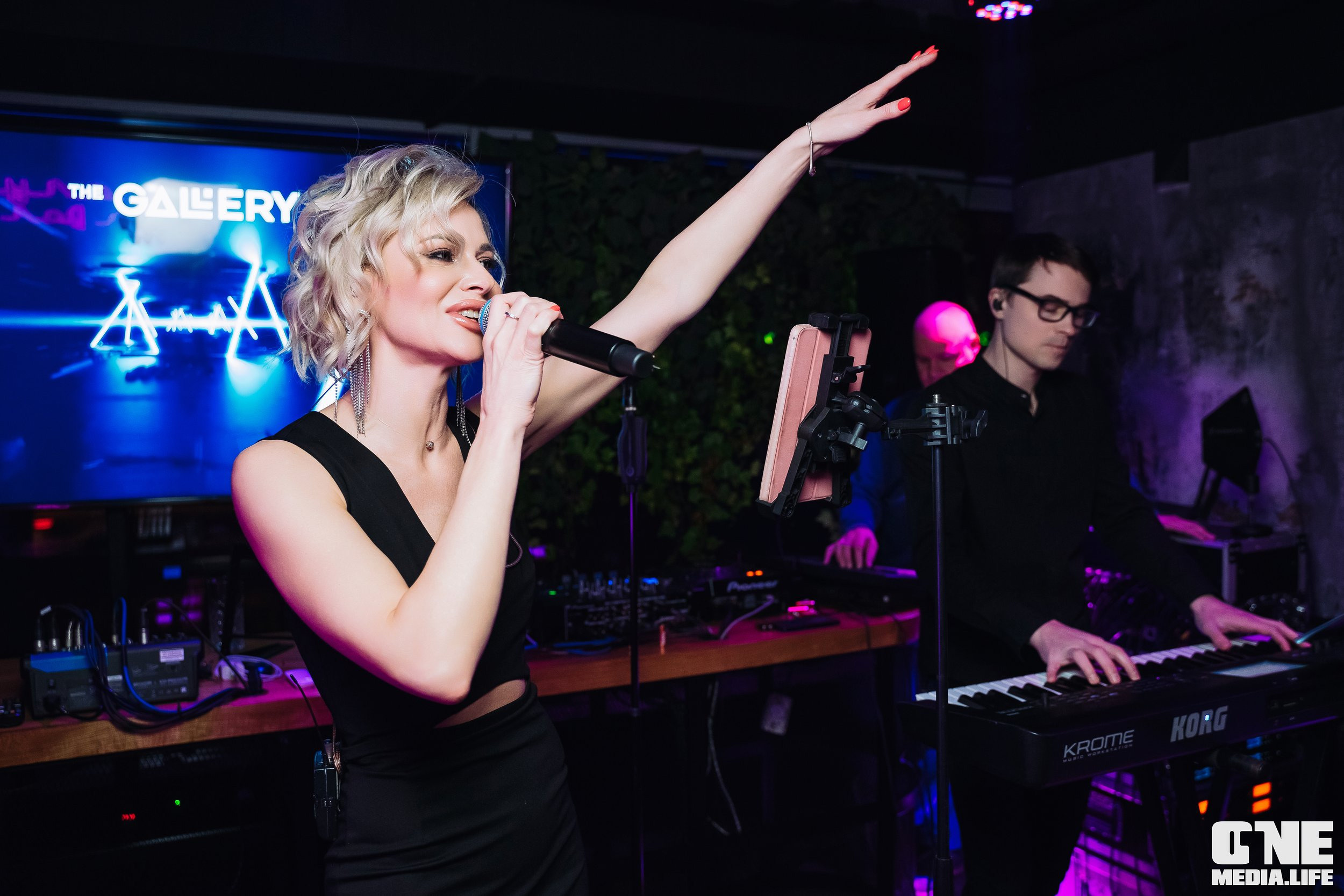 Клубный концерт: группа «ГРОМЧЕ» в The Gallery. One Media Life: фоторепортажи, фотоотчеты с мероприятий и заведений