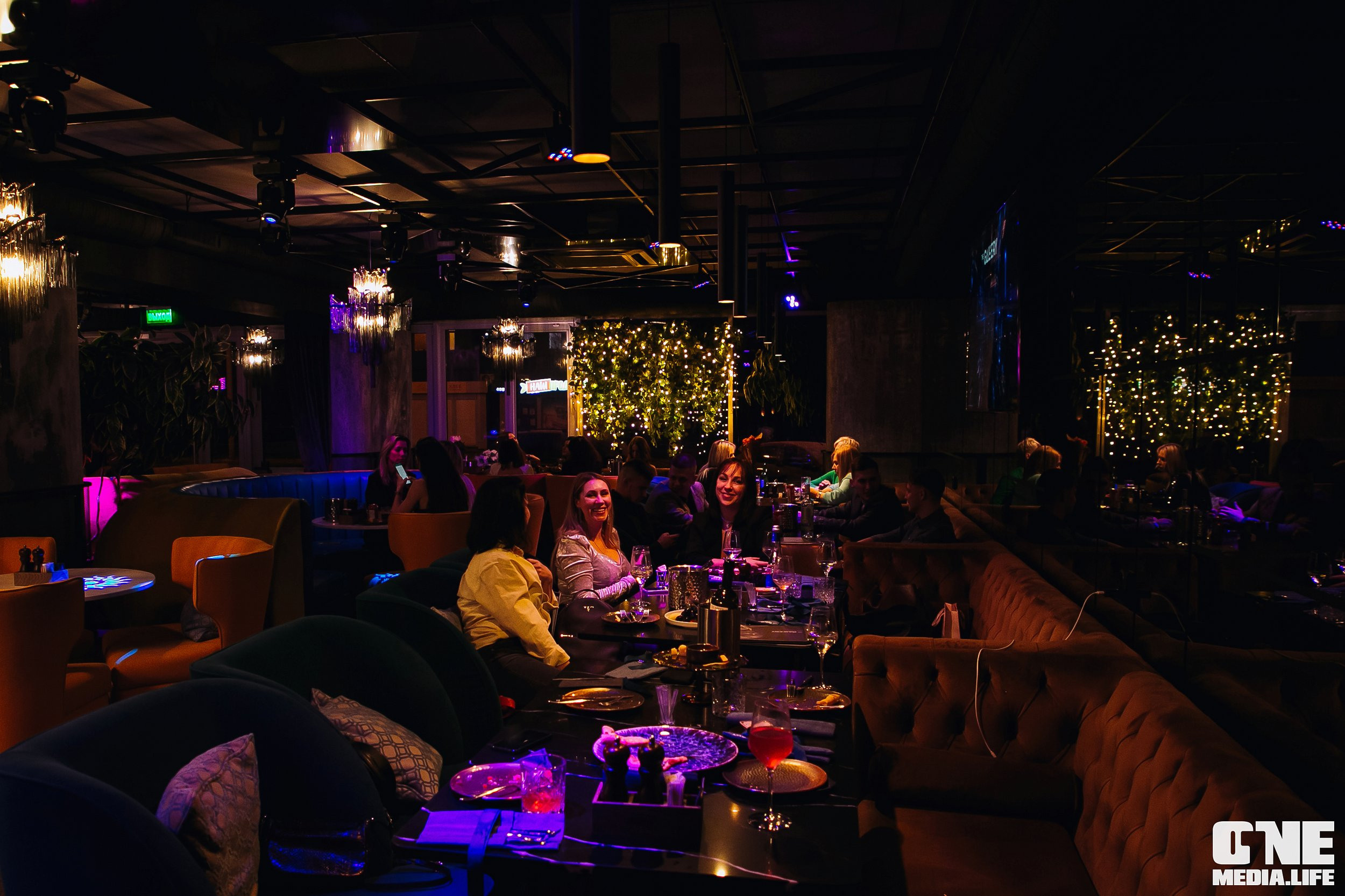 Клубный концерт: группа «ГРОМЧЕ» в The Gallery. One Media Life: фоторепортажи, фотоотчеты с мероприятий и заведений